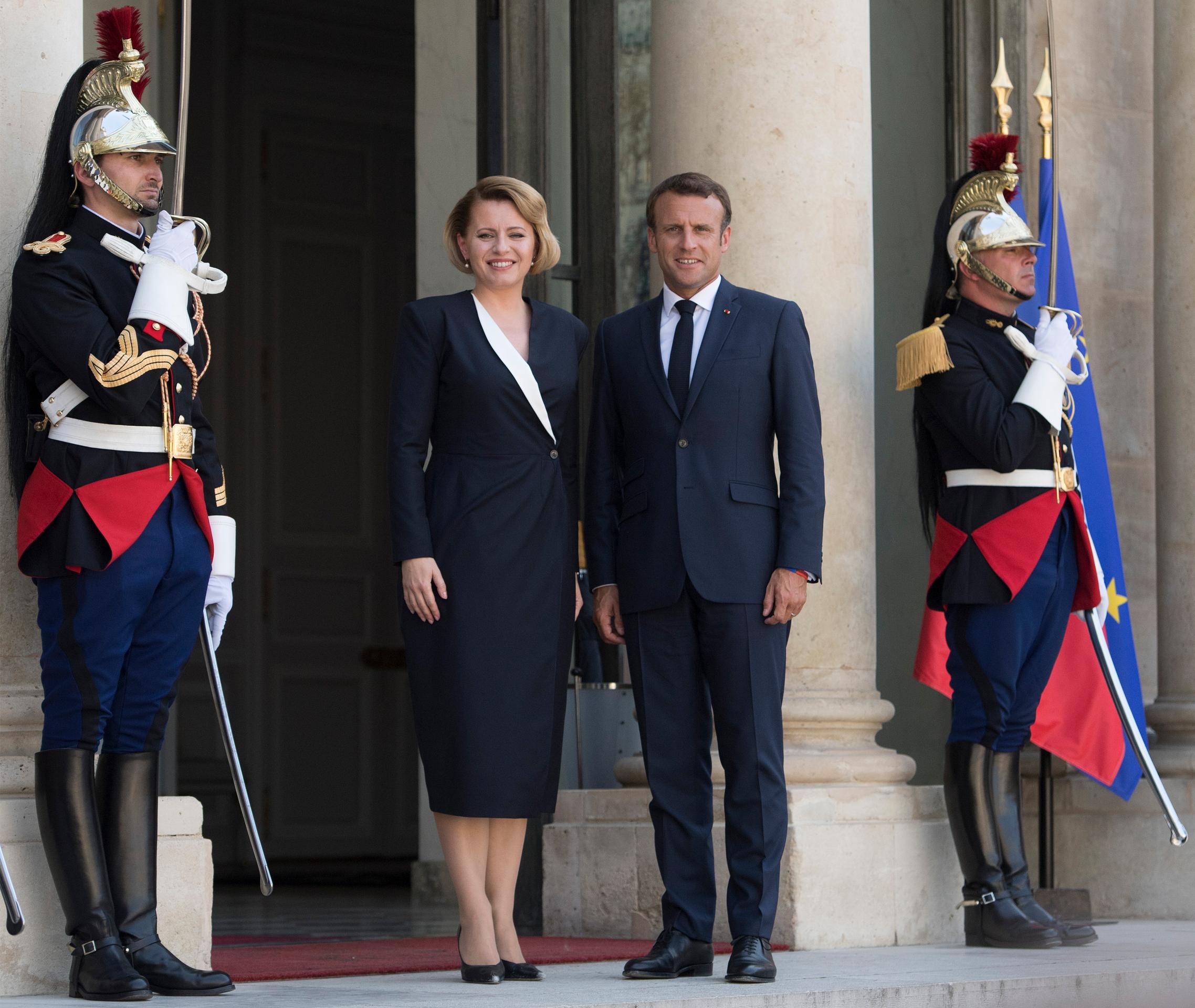Emanuel Macron privítal v Elyzejskom paláci Zuzanu Čaputovú (24.7.2019)