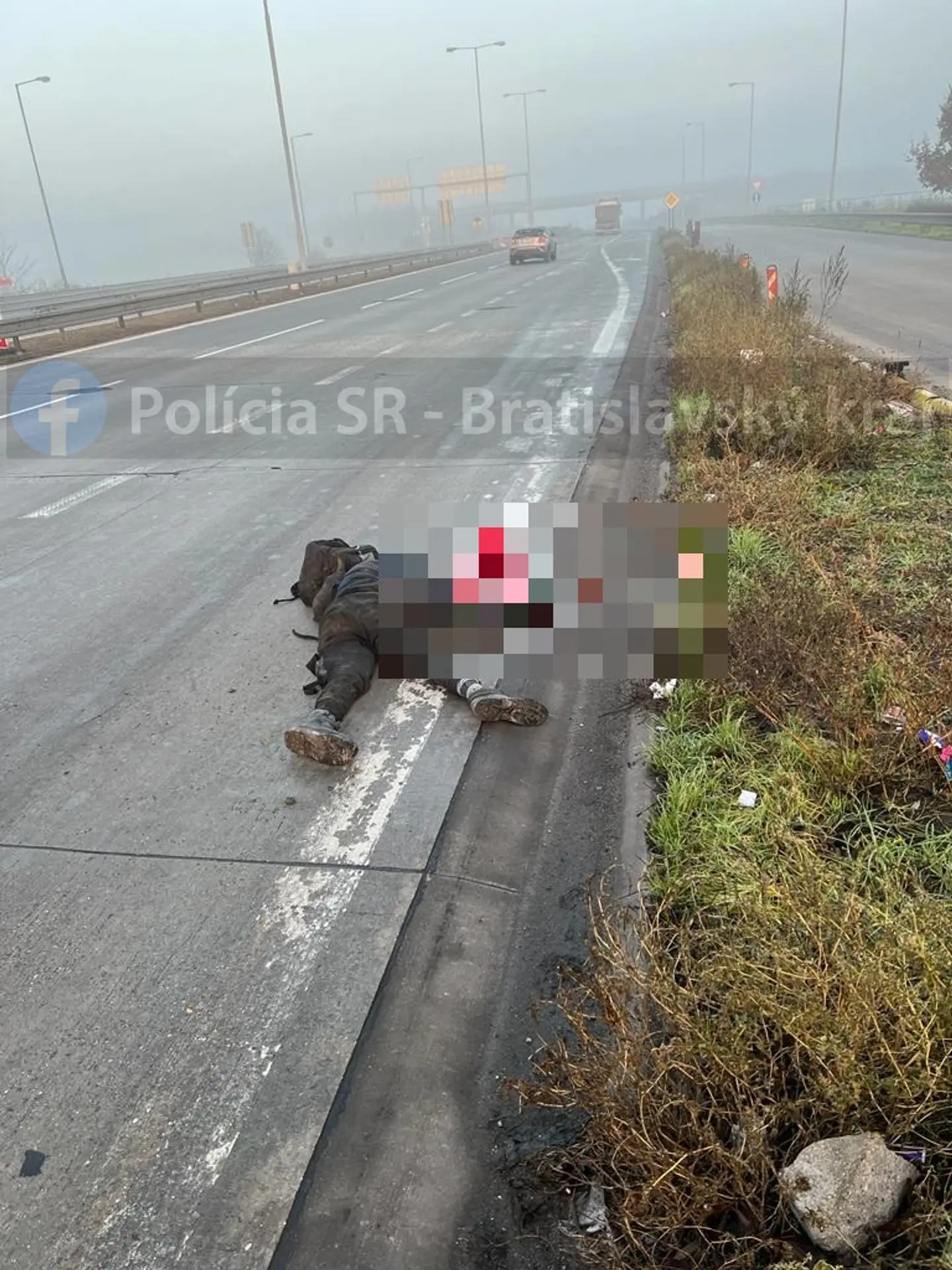 Bezvláne telo ležalo na ceste v pripájacom jazdnom pruhu diaľnice D2 v smere na Slovensko 
