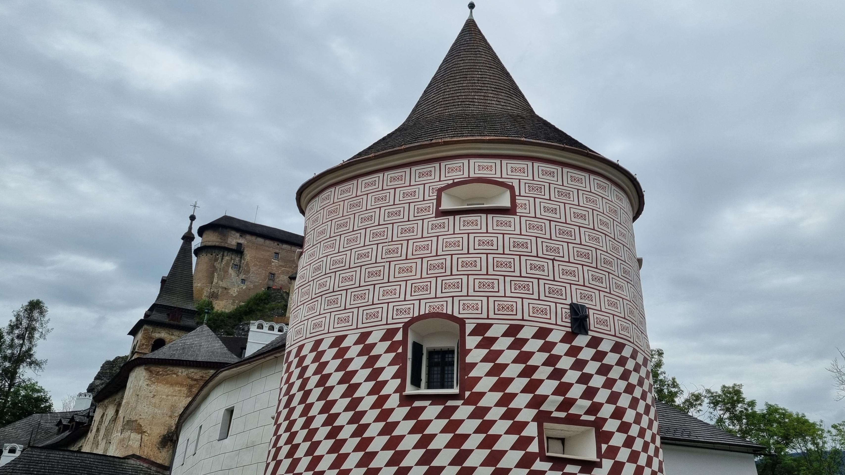 Na Oravskom hrade dokončili obnovu fasády Archívnej veže