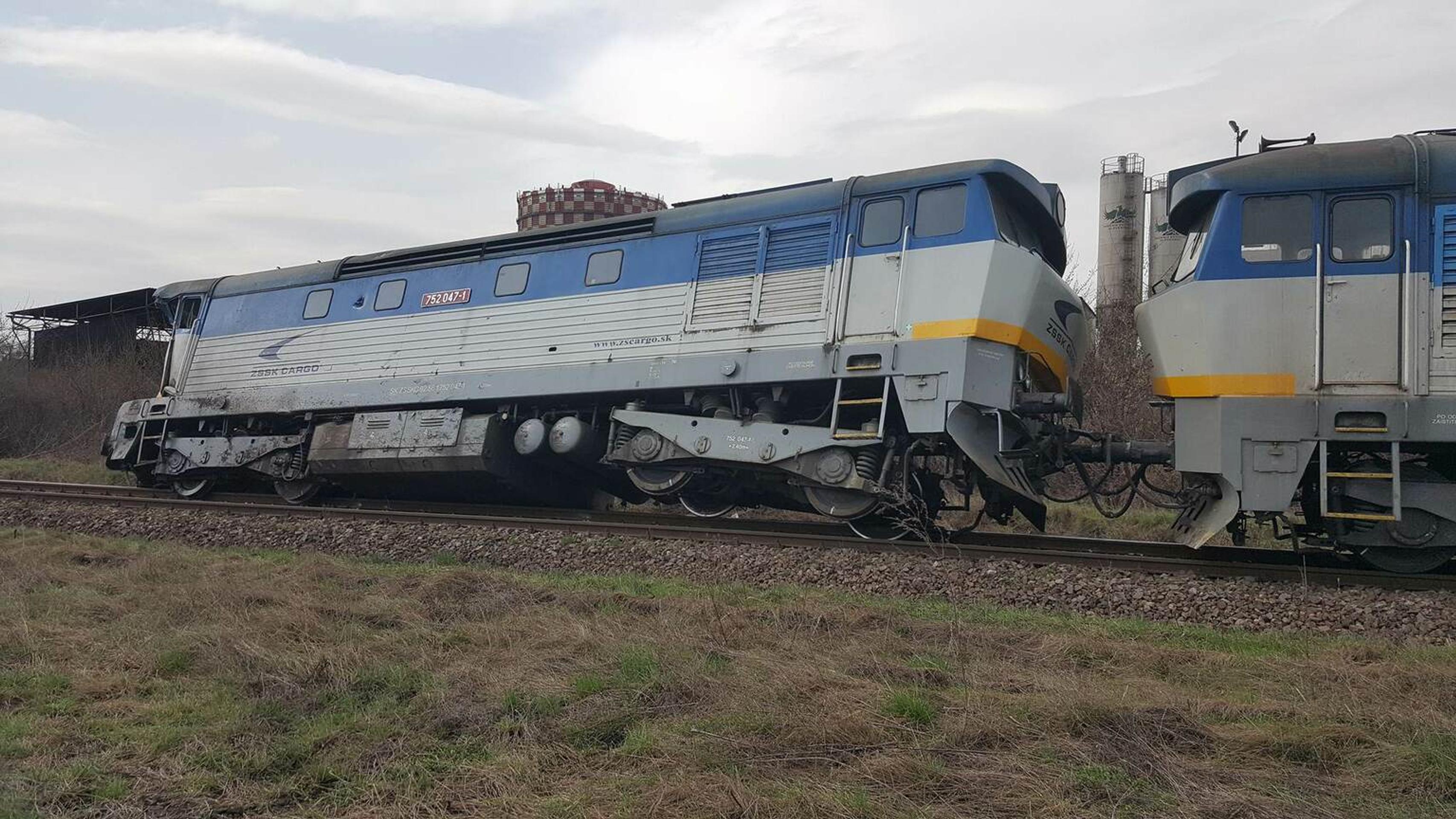 Nehoda vlaku a nákladného auta.