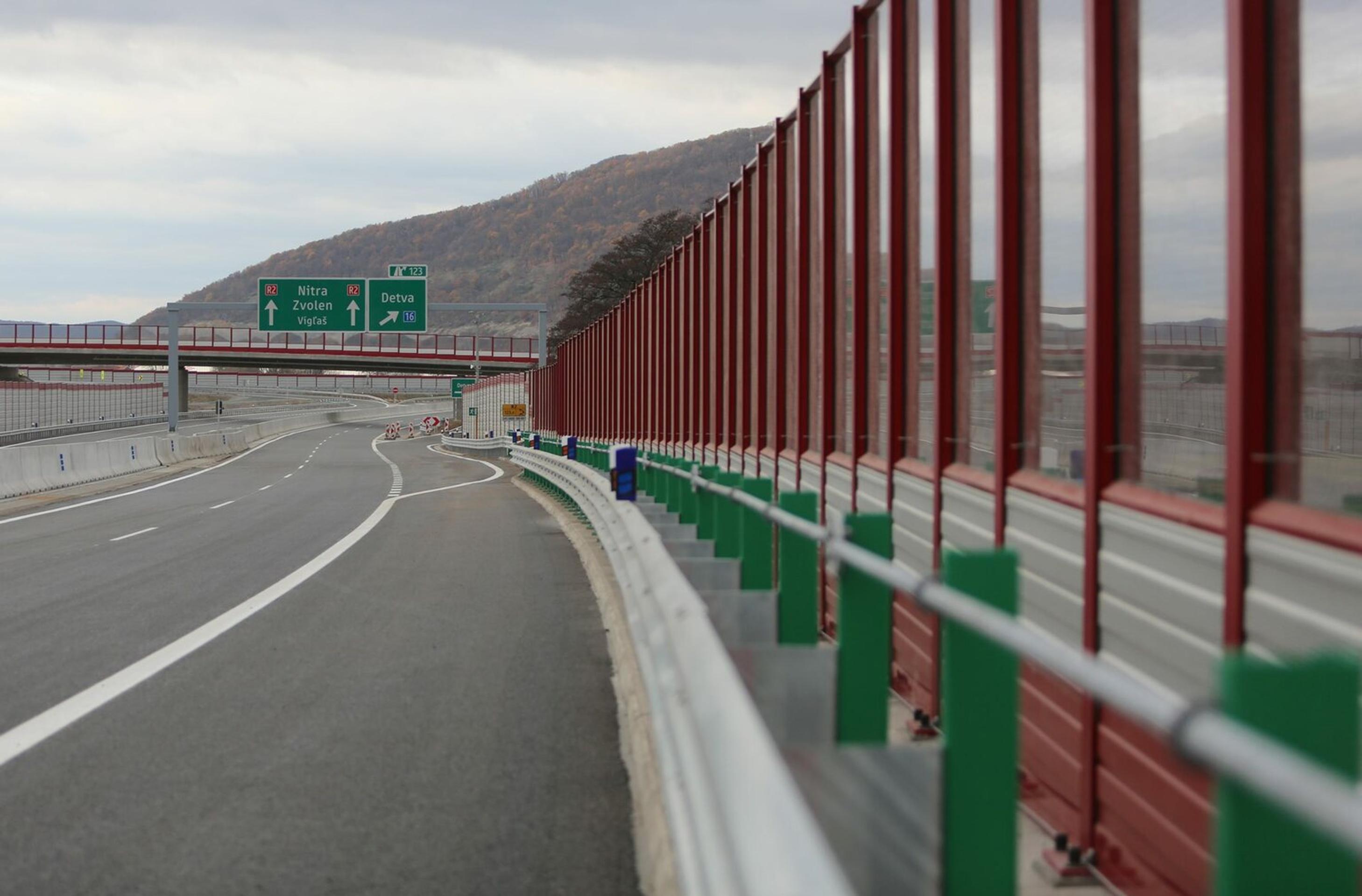 Slávnostné otvorenie úseku okolo Detvy