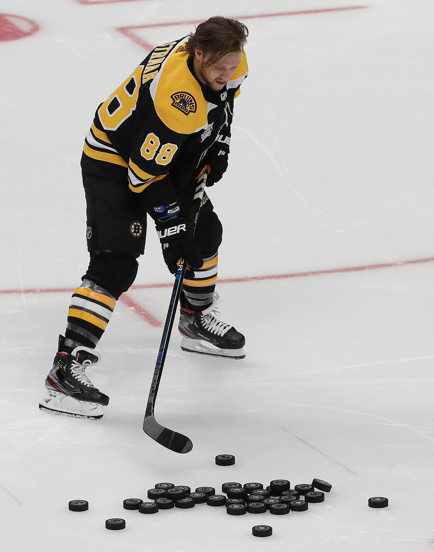 David Pastrňák z Bostonu v Súťaži zručností v rámci All star víkendu NHL.