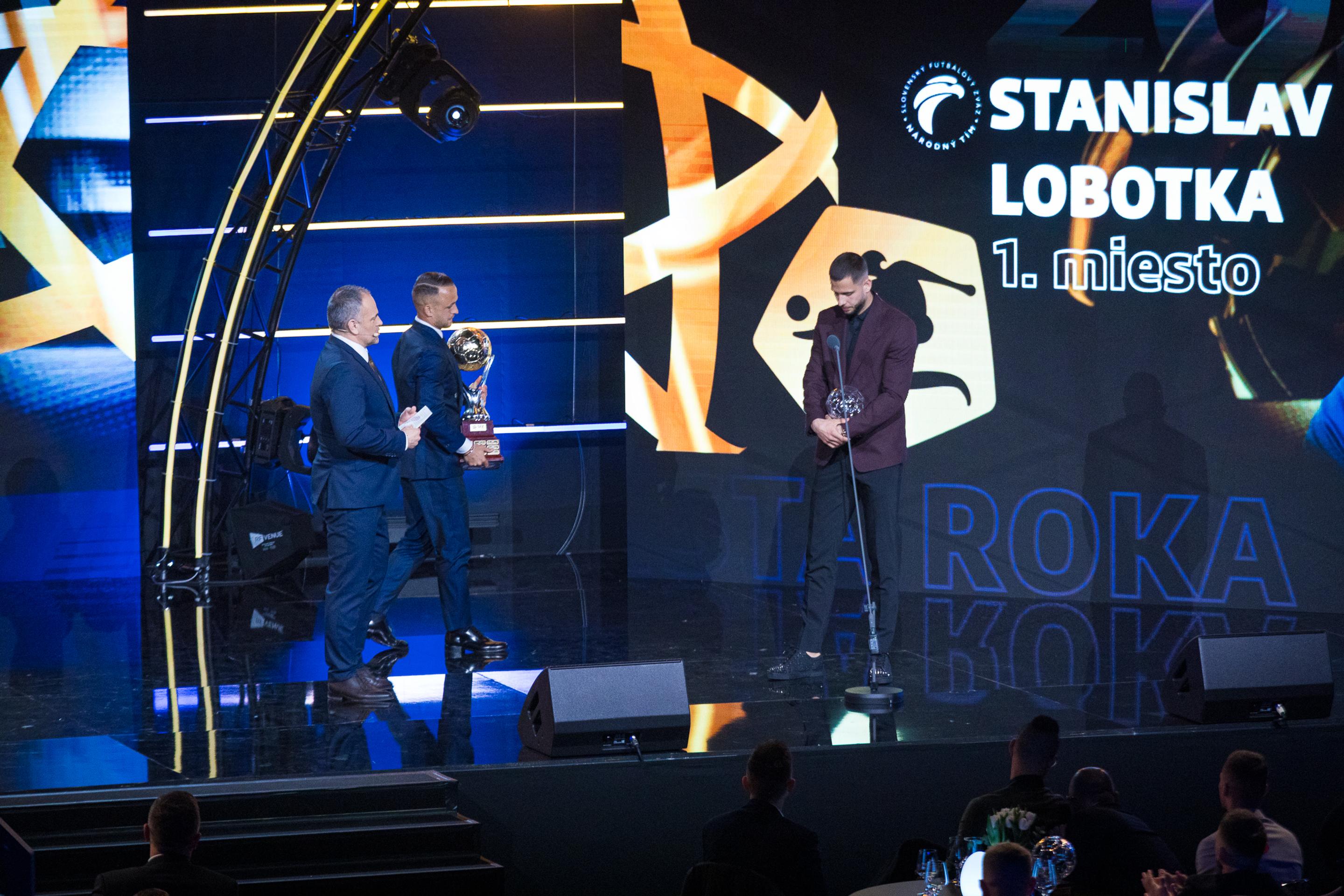 Futbalistom roka 2025 sa stal Stanislav Lobotka.