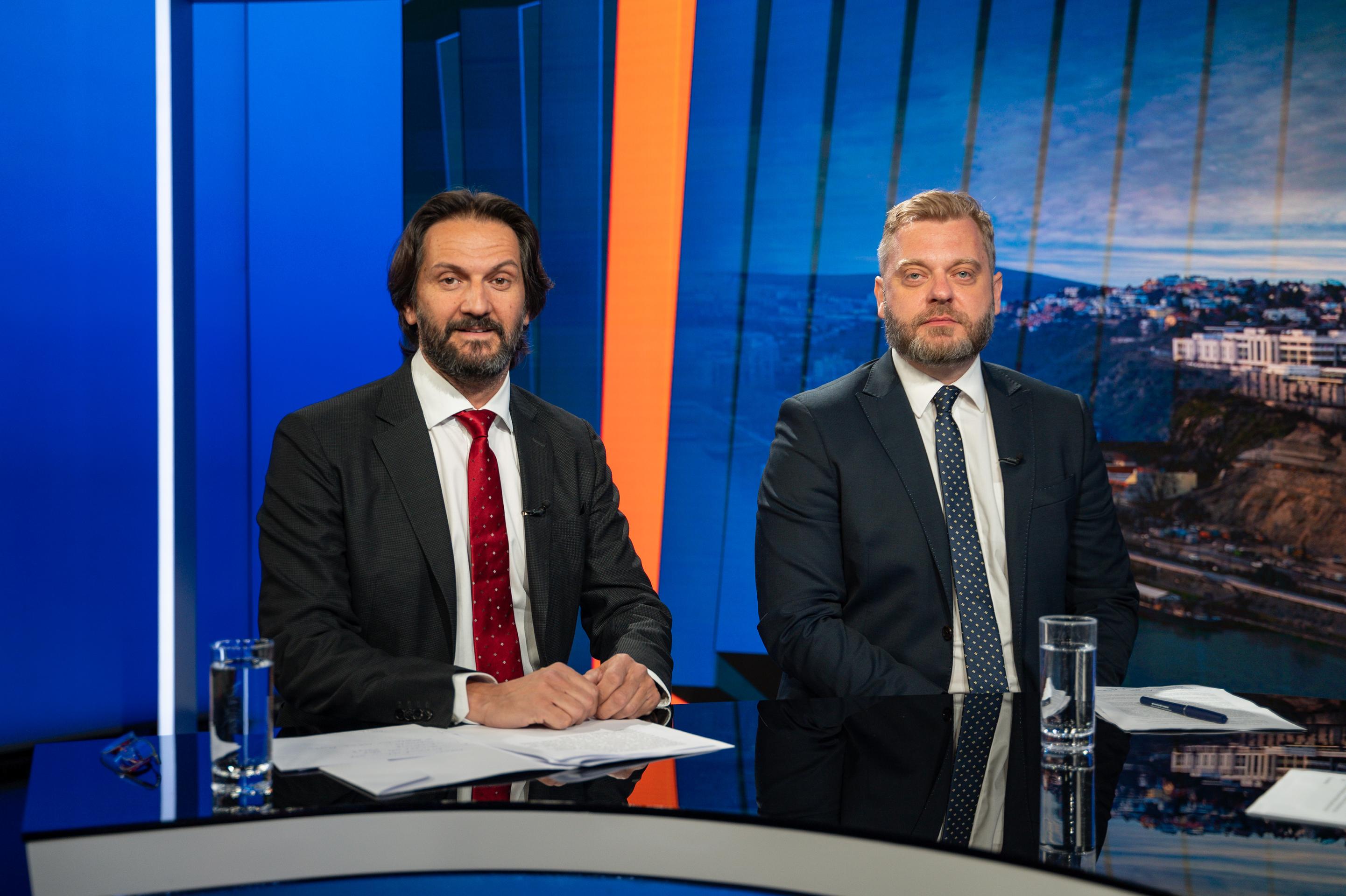 Robert Kaliňák a Juraj Krúpa v Na telo.