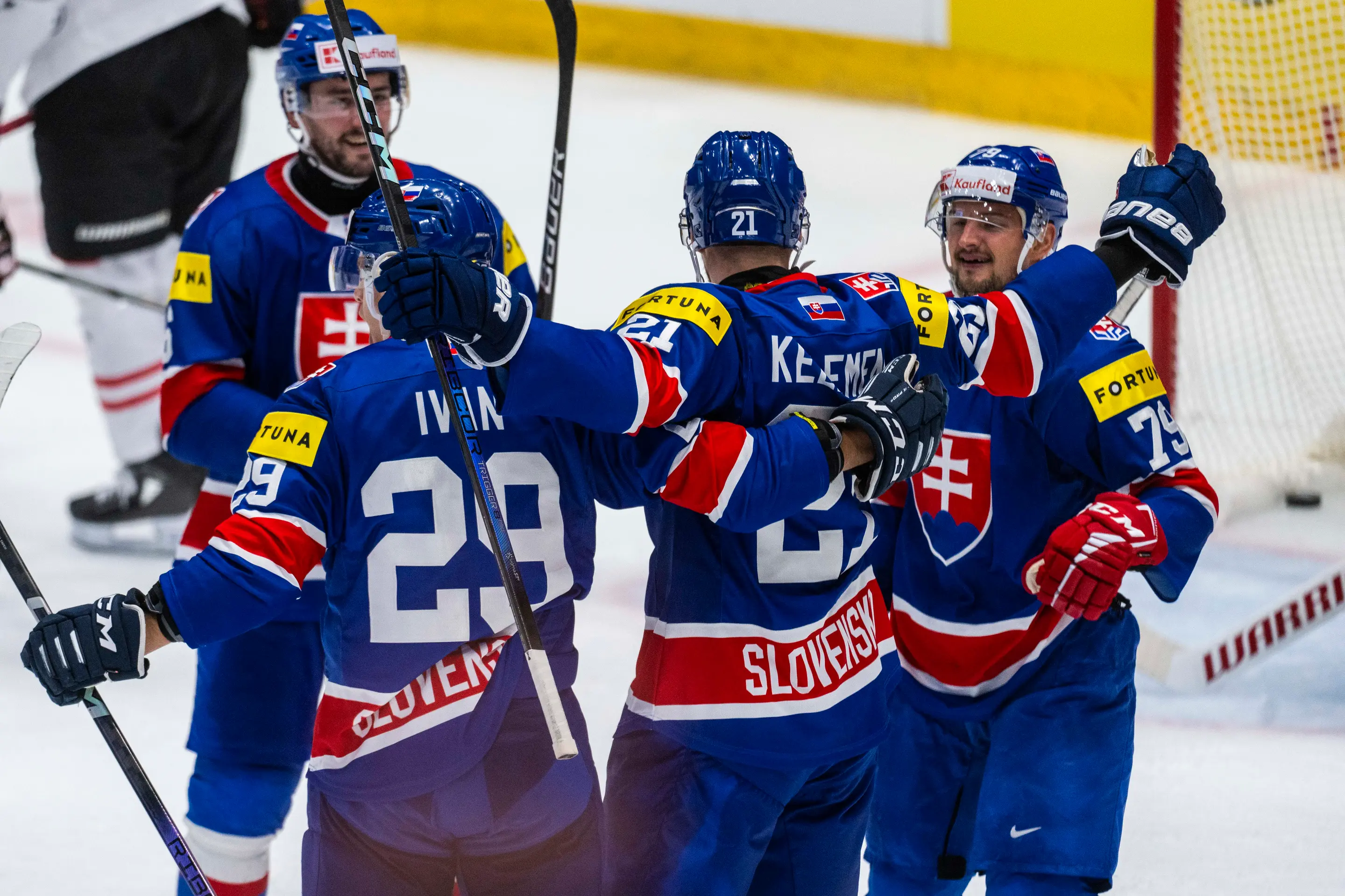 Obranca Michal Ivan bol aj súčasťou tímu, ktorý v auguste uspel v olympijskej kvalifikácii.