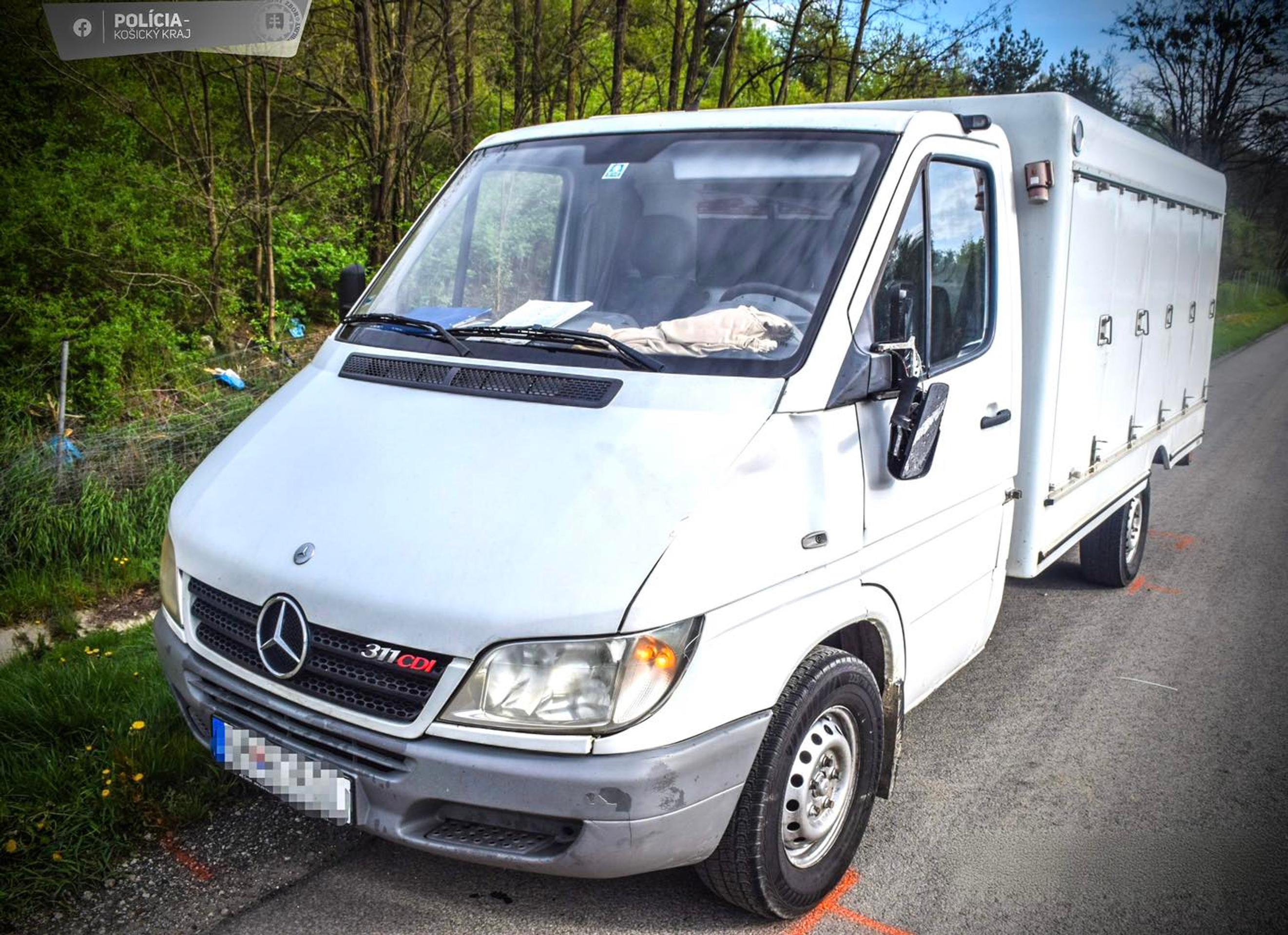 Dodávka na rýchlostnej ceste pri Košiciach zrazila chodkyňu.