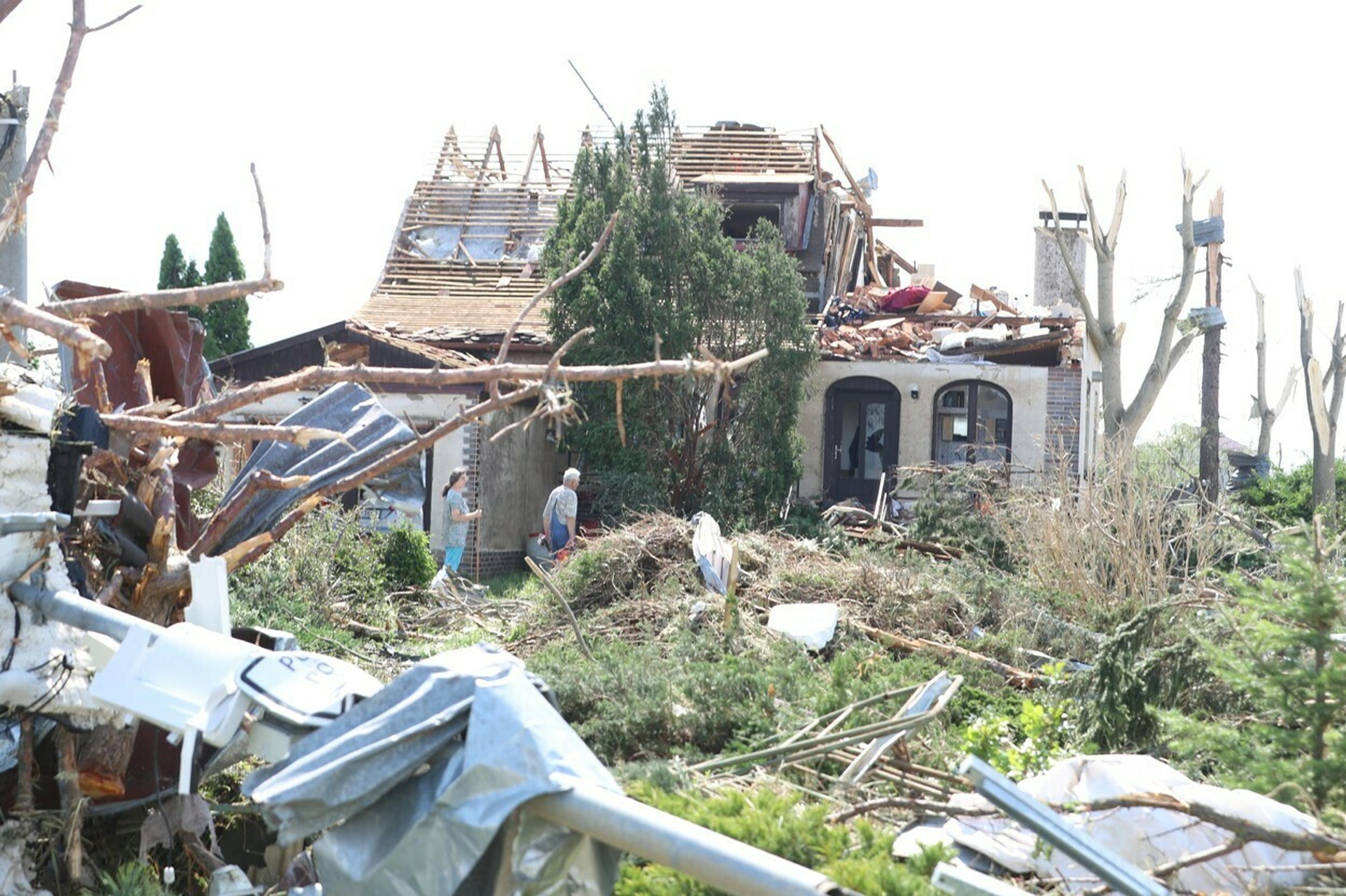 Apokalypsa po tornáde a búrke na Morave