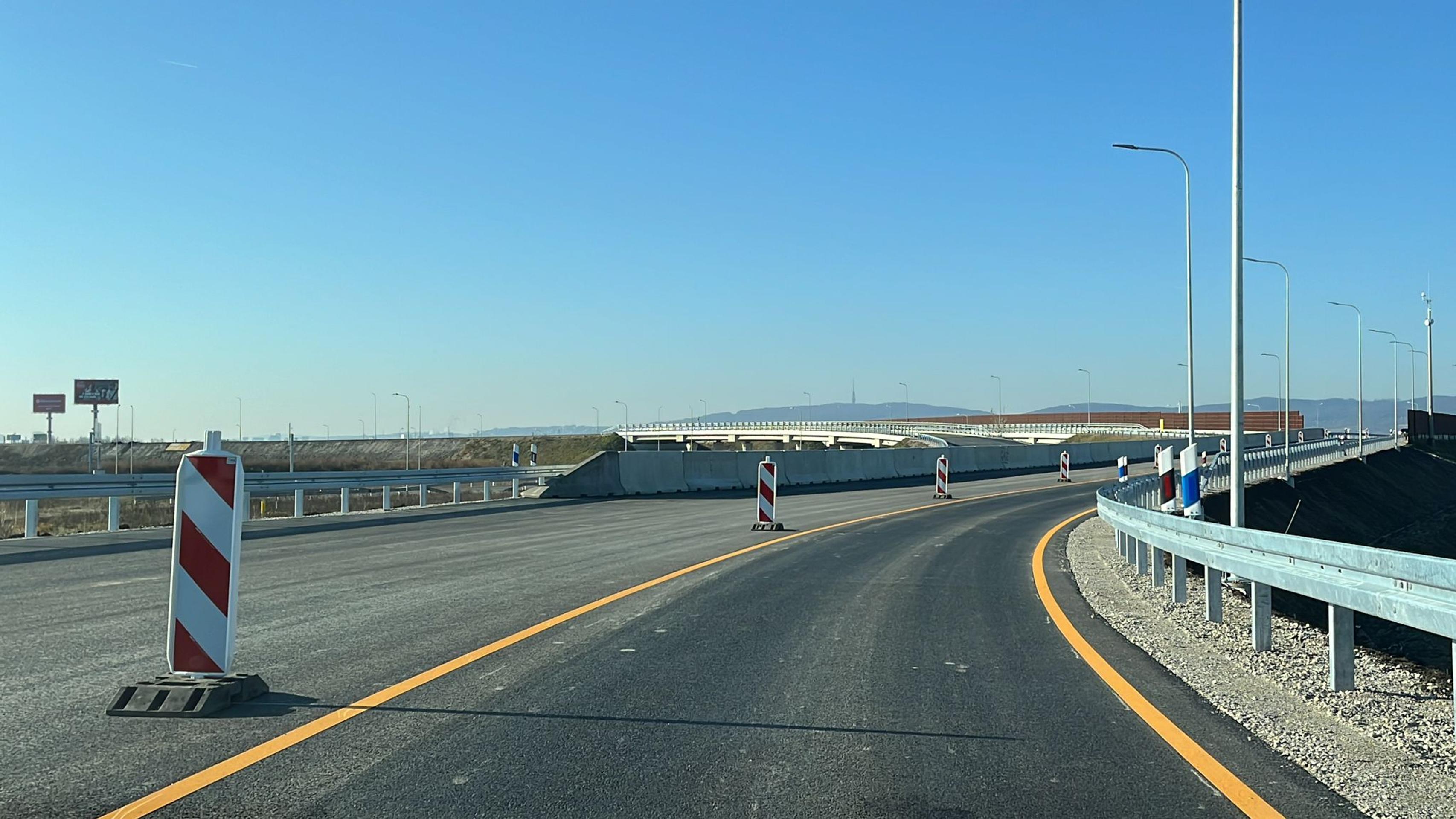 Diaľnica D1 je sprejazdnená