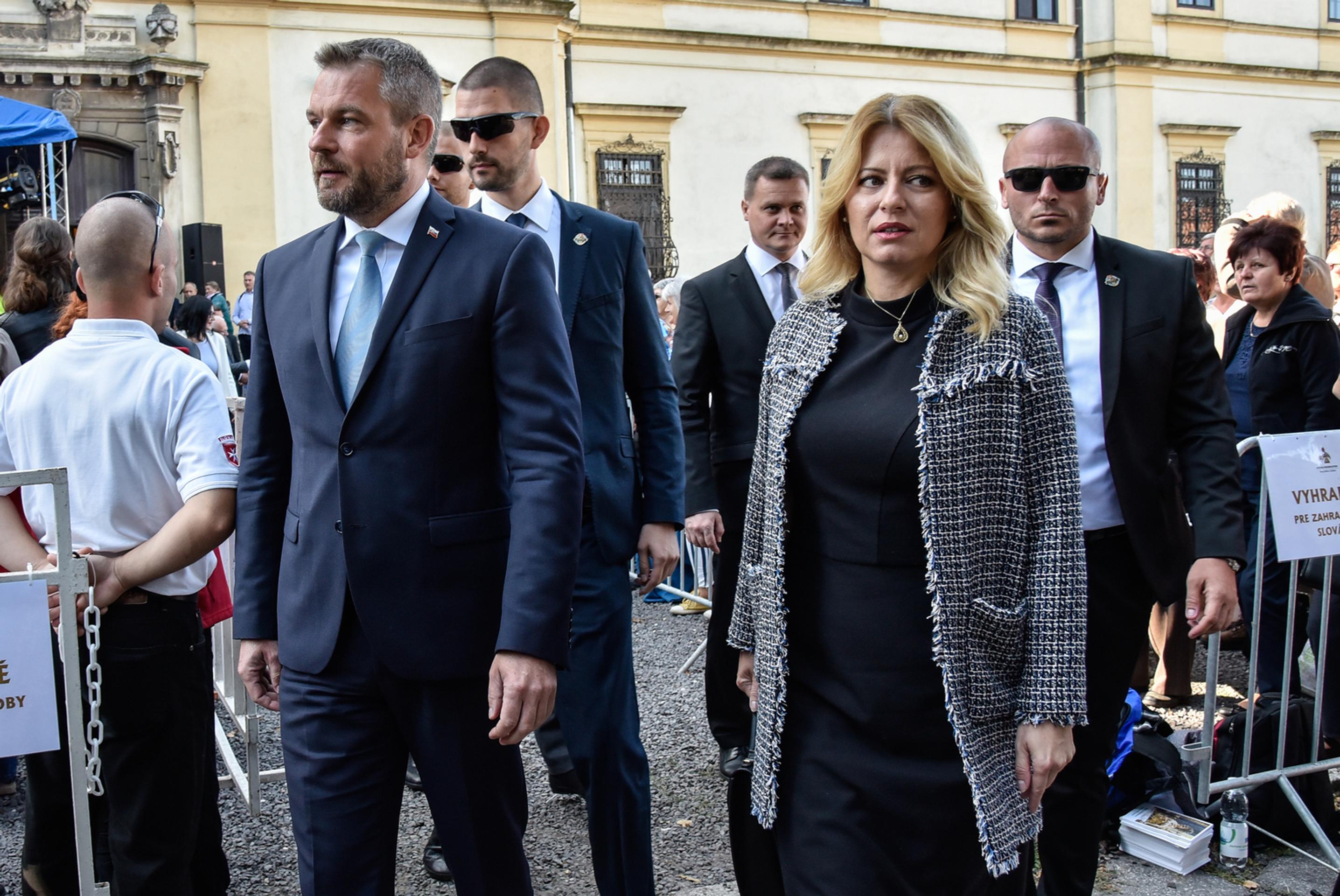 Kai Havertz z Leverkusenu reaguje po dueli na pôde Dortmundu.