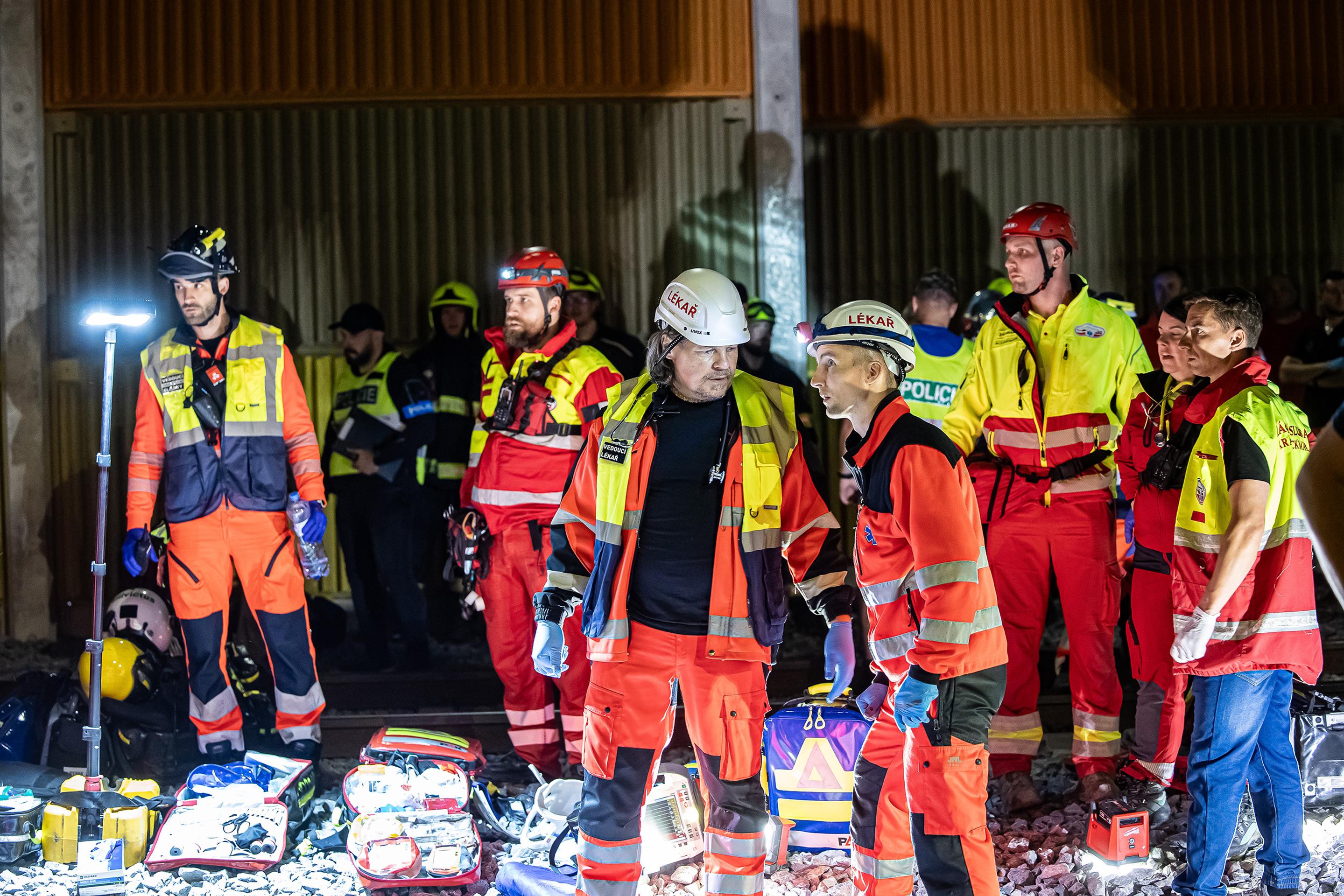 Zrážka vlakov v Pardubiciach.