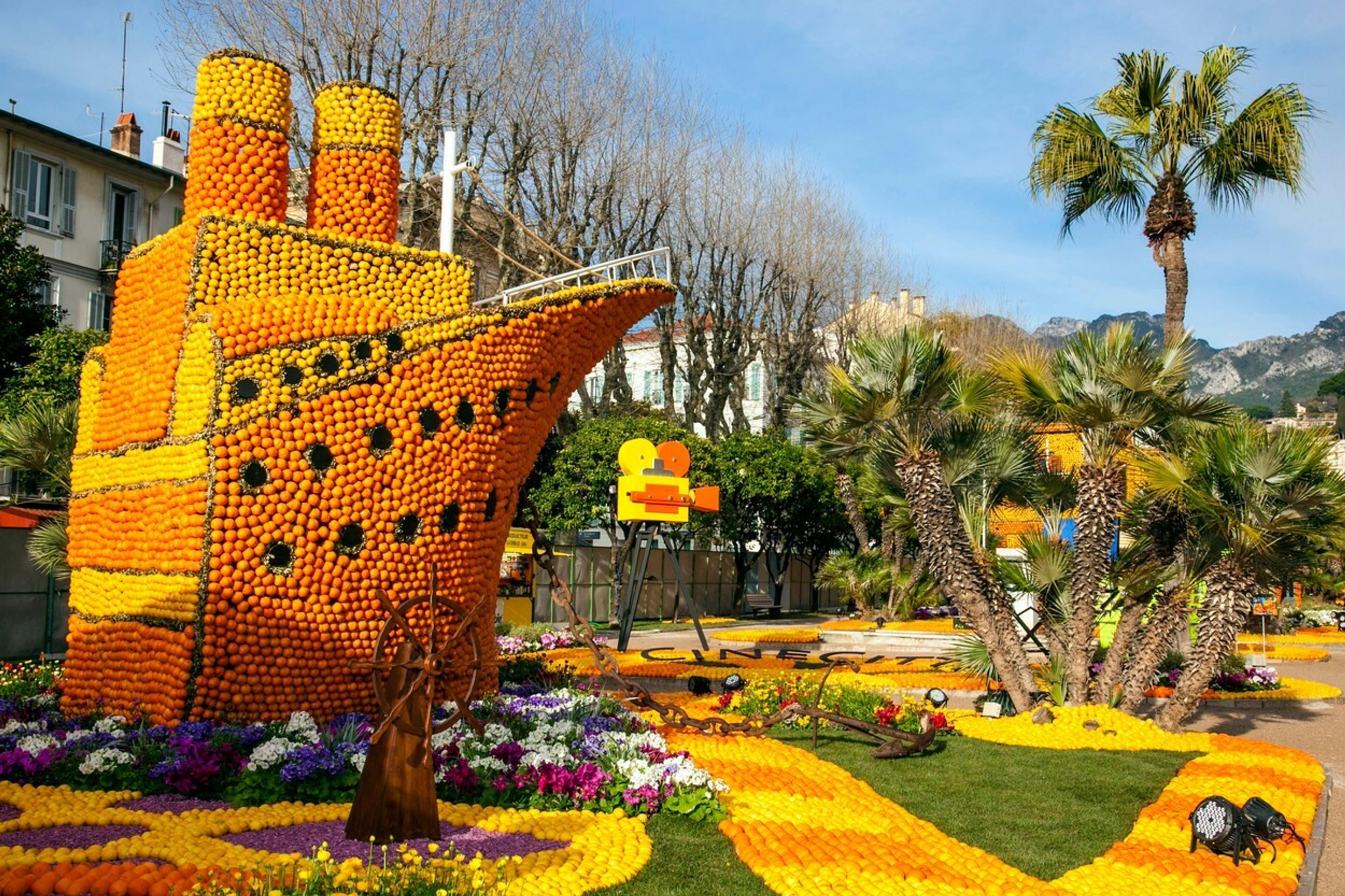 Citrusový festival v Mentone.