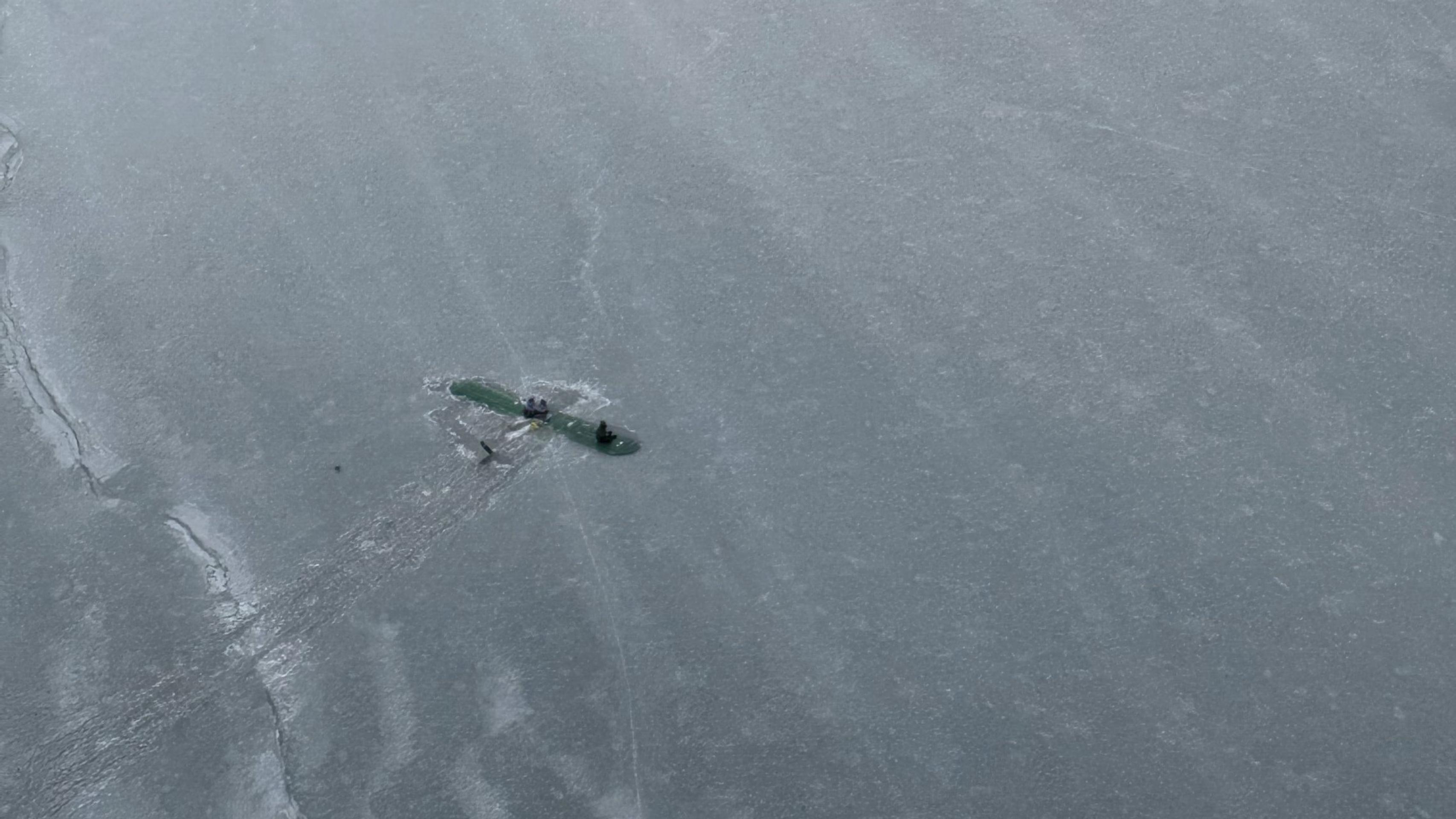 Pilot a jeho dve dcéry prežili stroskotanie lietadla