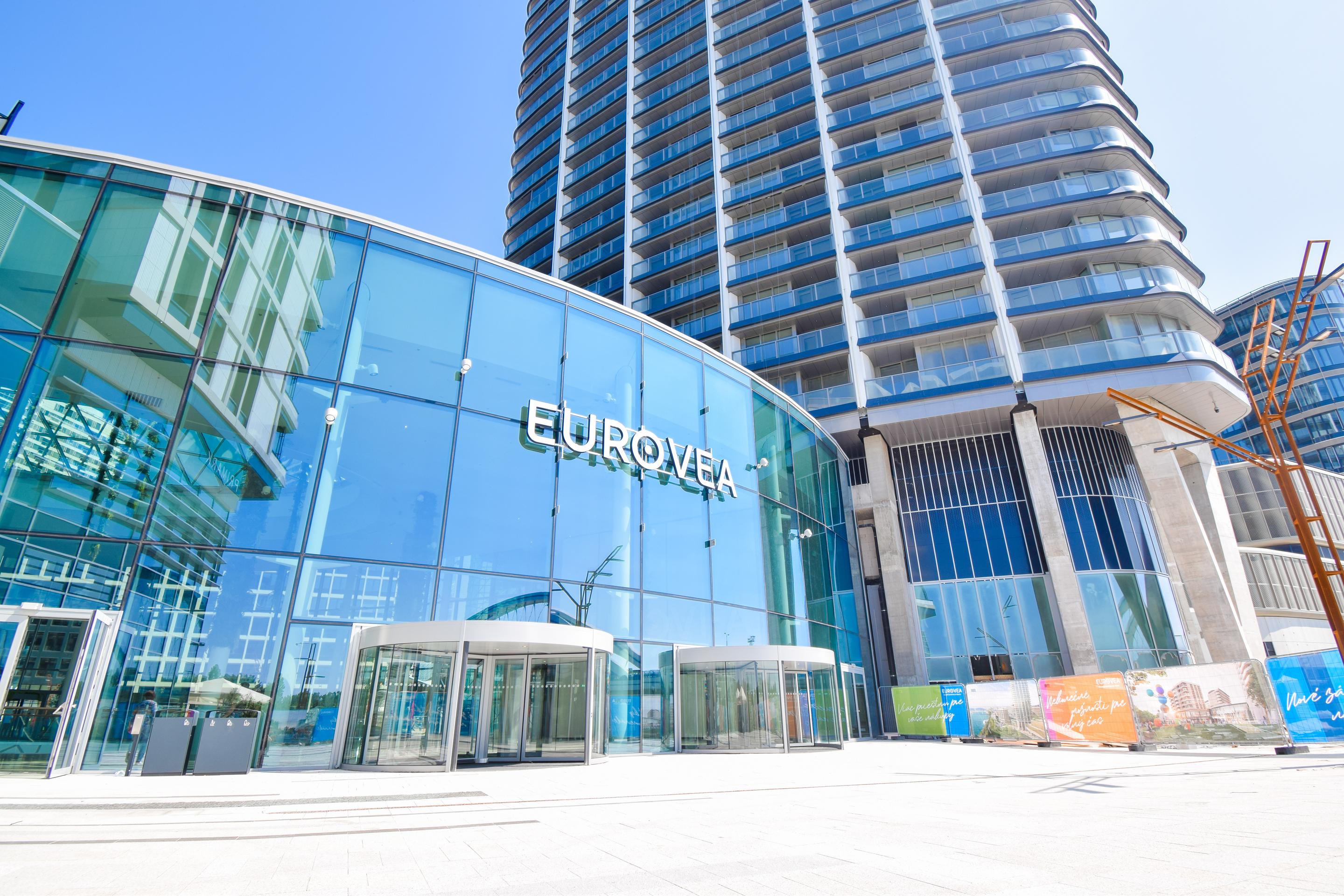 Otvorili novú EUROVEA 2