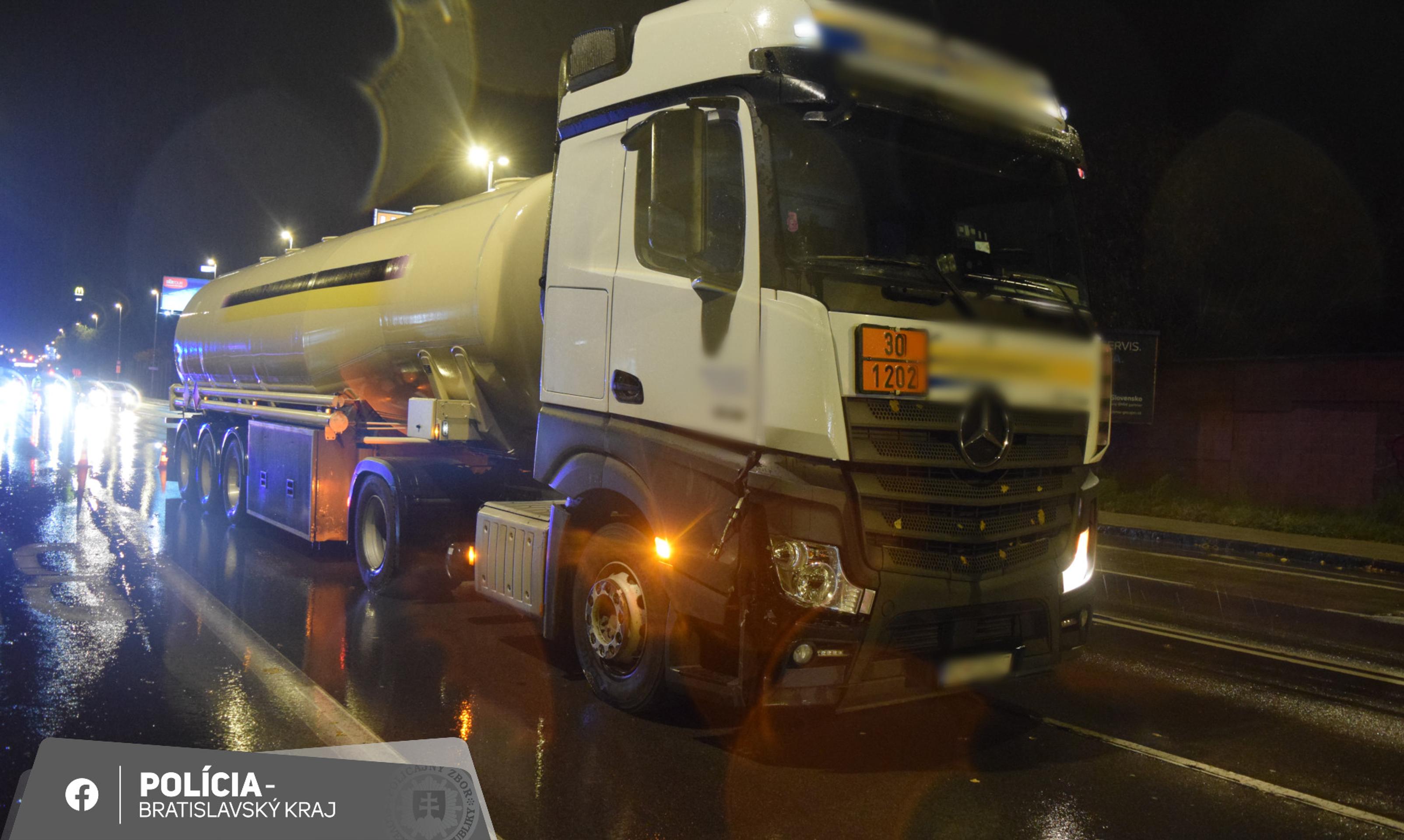 Nehoda na Mokrohájskej v Bratislave 