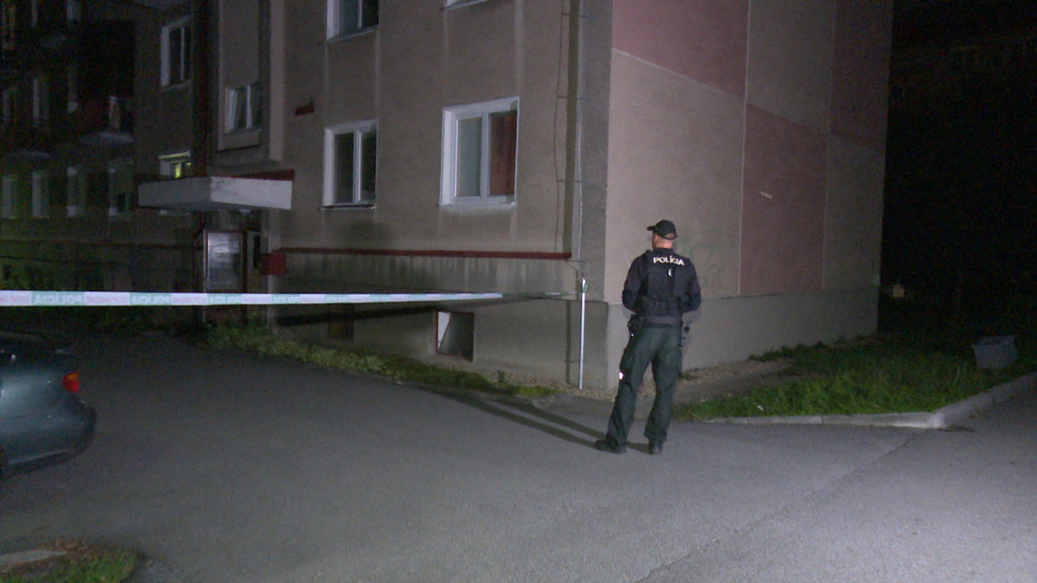 V tomto paneláku v Rimavskej Sobote došlo k vražde.