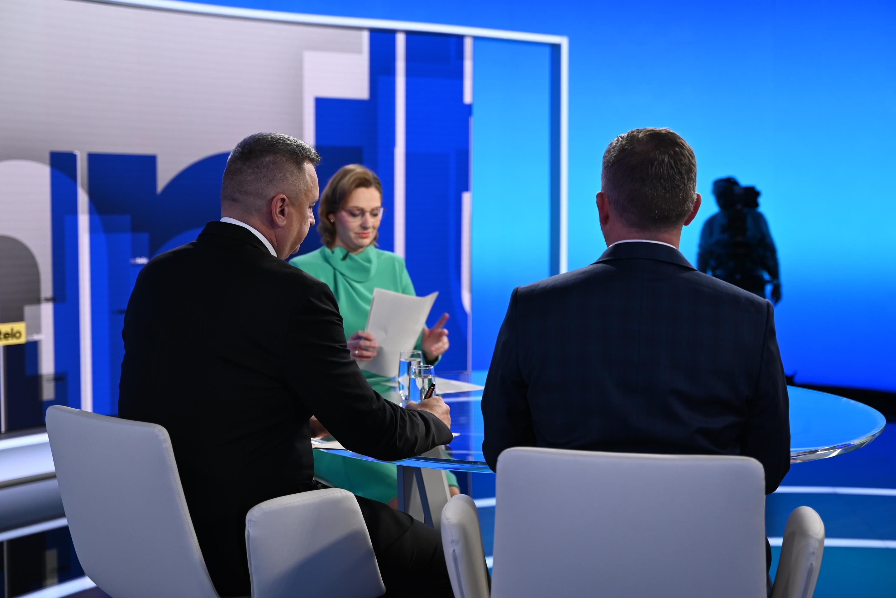 V relácii Na telo boli hosťami predseda SNS Andrej Danko a Viliam Karas z KDH