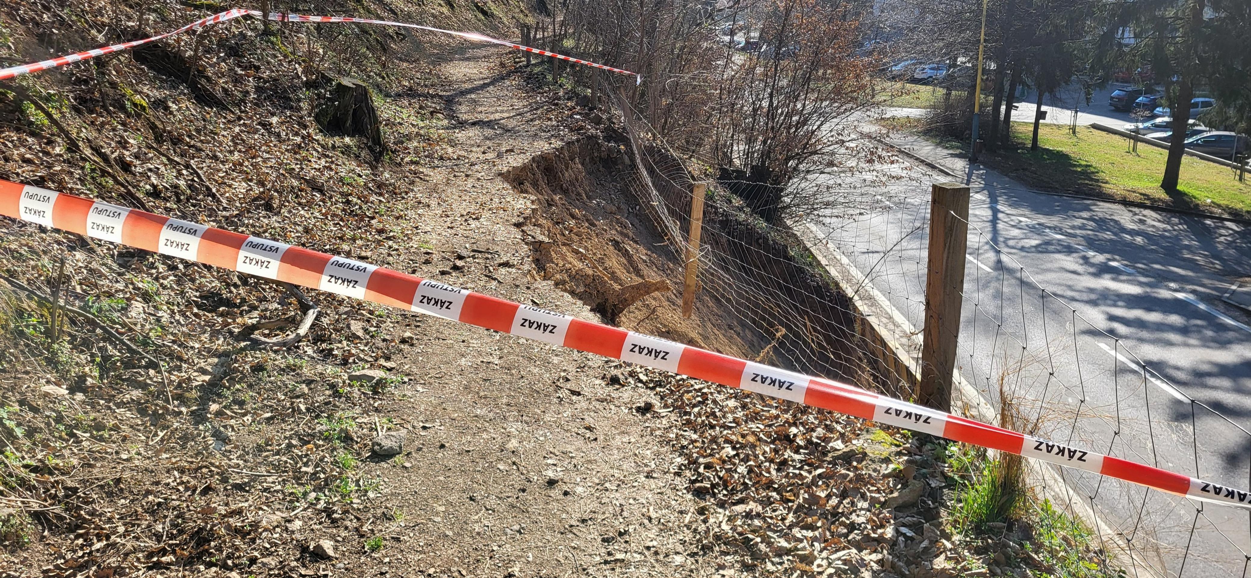 Mimoriadna situácia v Novej Bani.