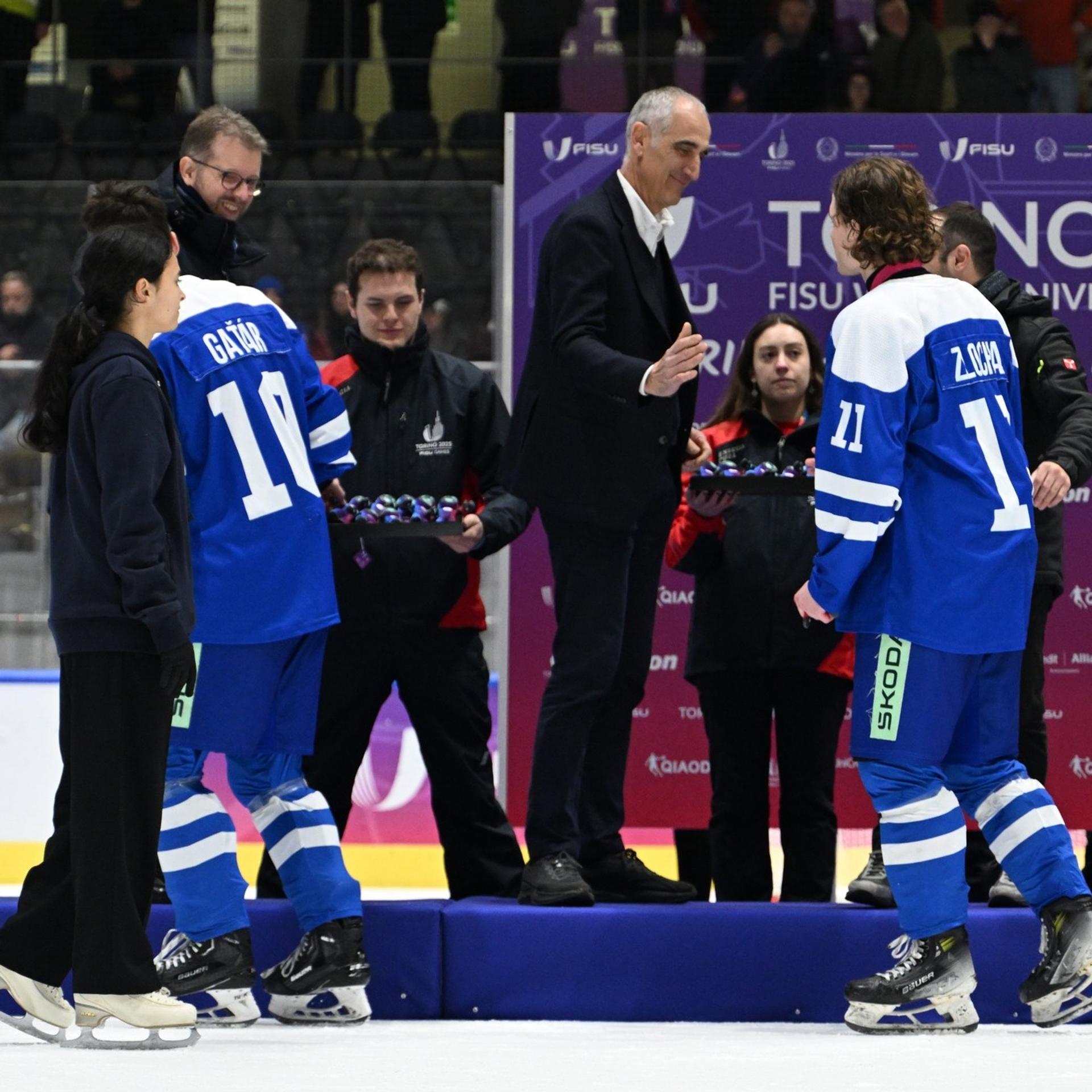Slovenskí hokejisti na univerziáde získali striebro.