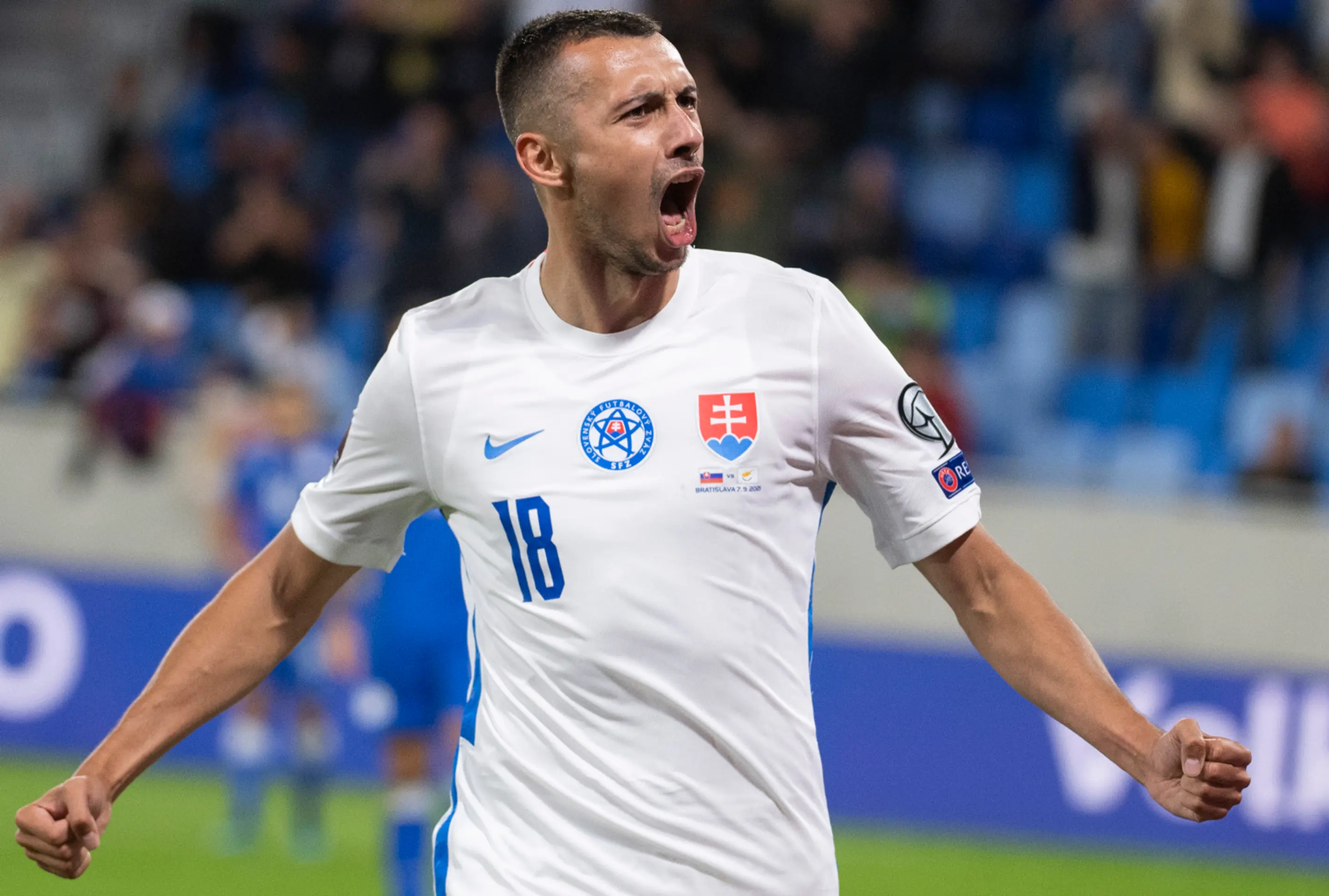 Ivan Schranz oslavuje gól v zápase kvalifikácie MS 2022 proti Cypru.