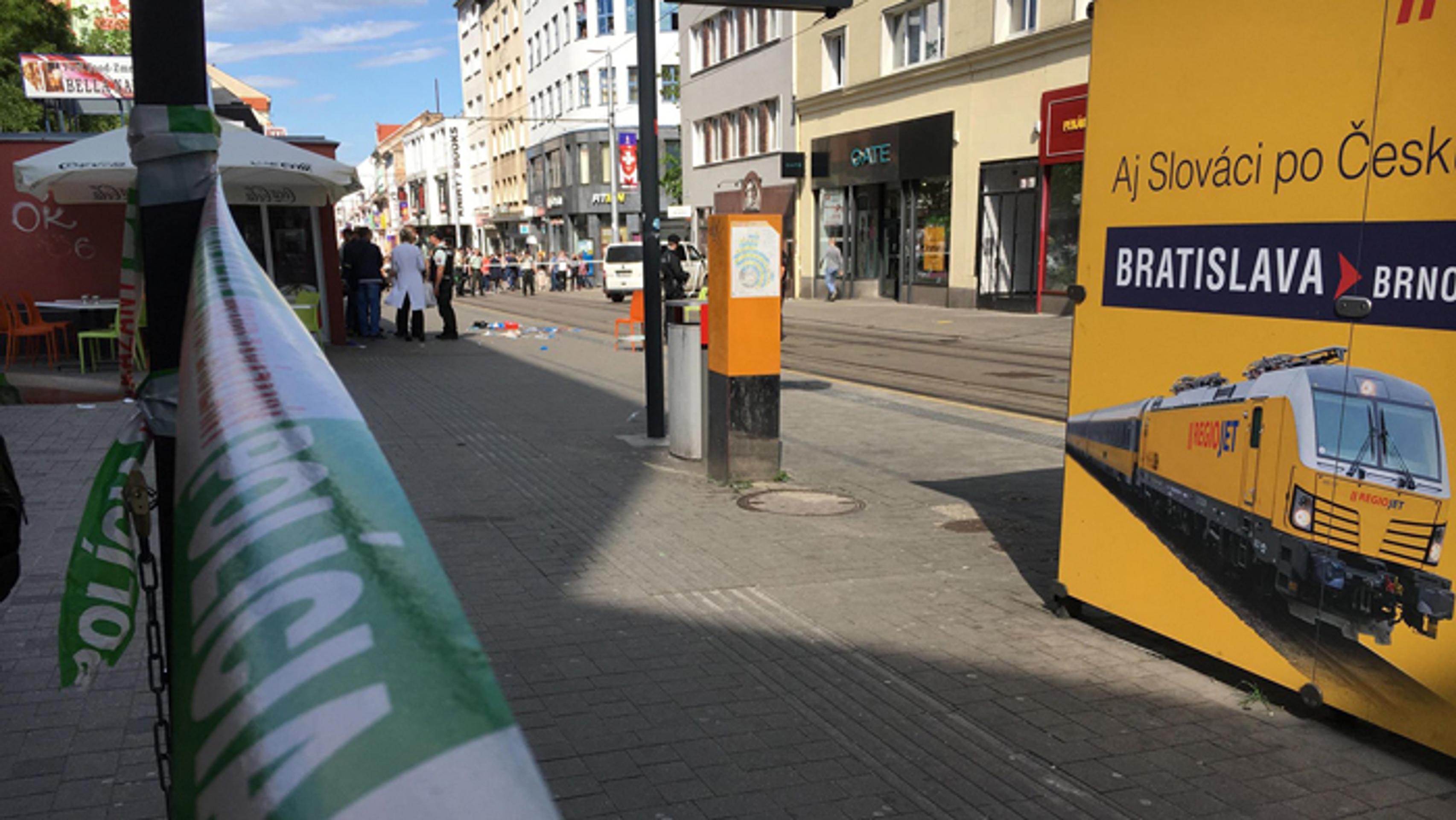 Zľava Eden Hazard a Jorginho z Chelsea oslavujú gól vo finále Európskej ligy UEFA proti Arsenalu.