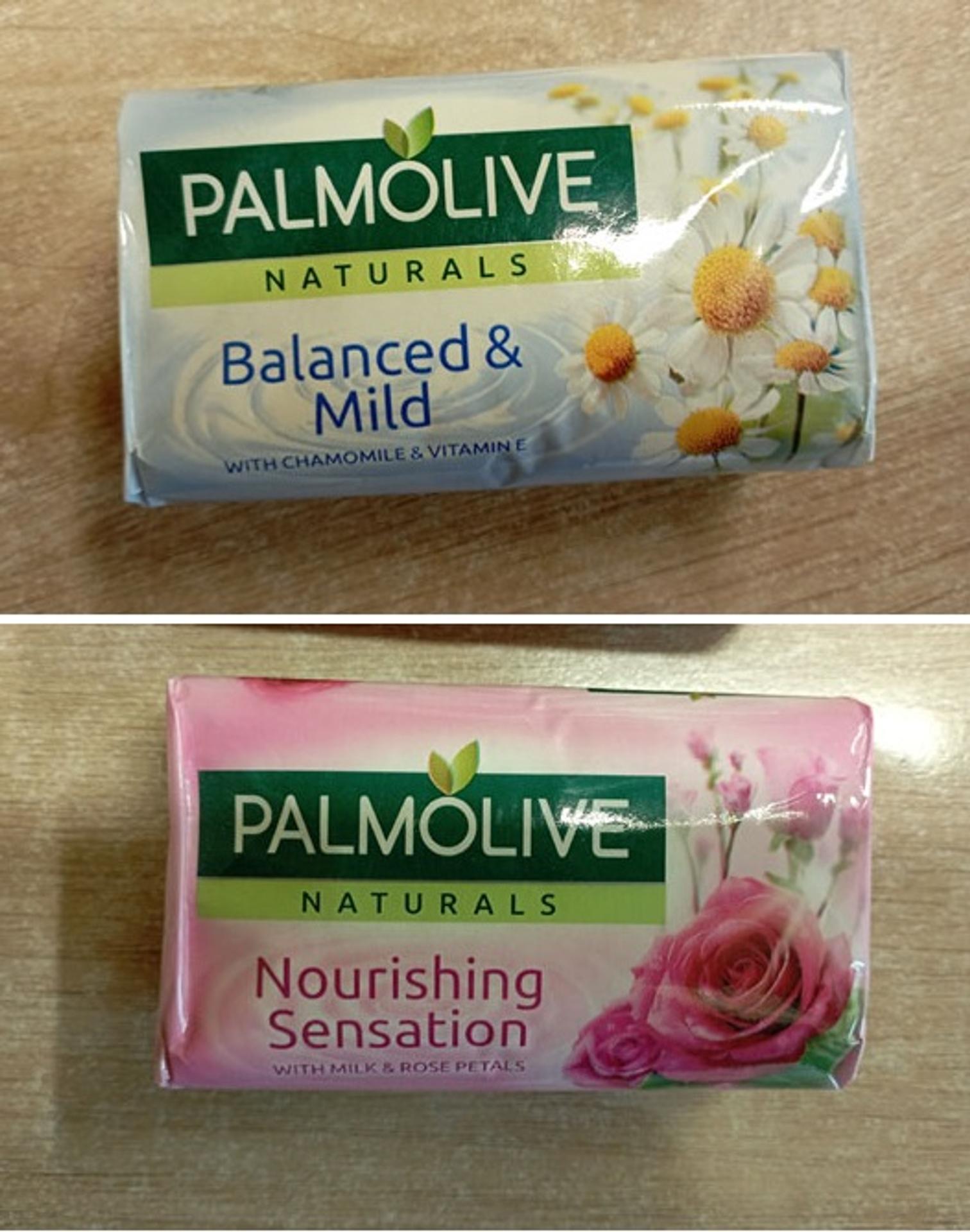 Mydlá Palmovlive naturals.