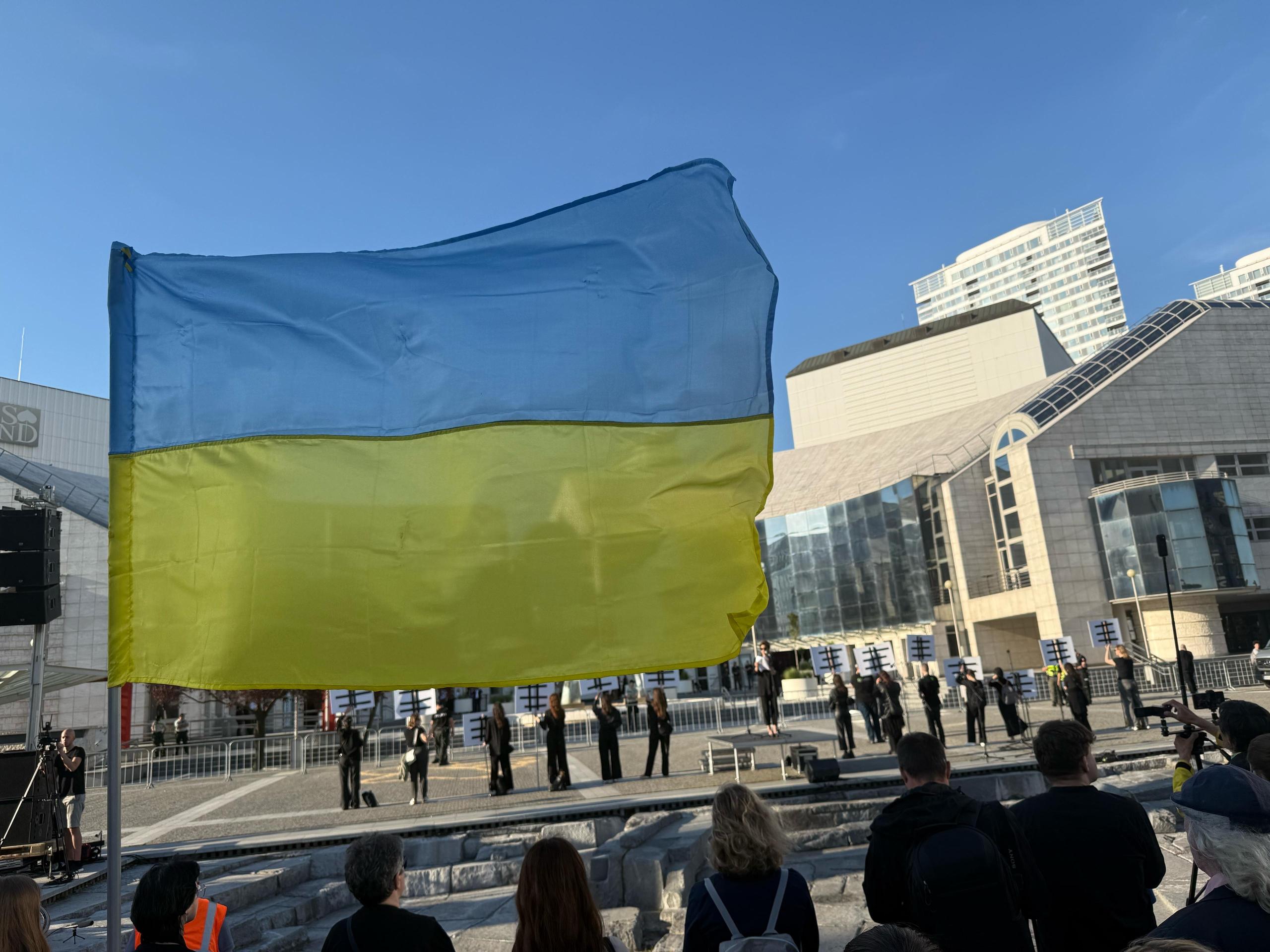 Demonštrácia proti koncertu Anny Netrebko.