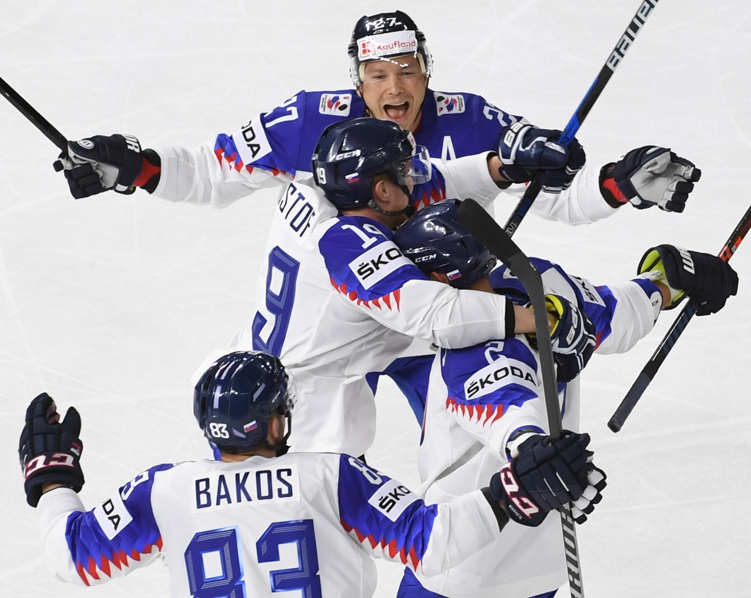 Radosť Slovákov z prvého gólu na MS.