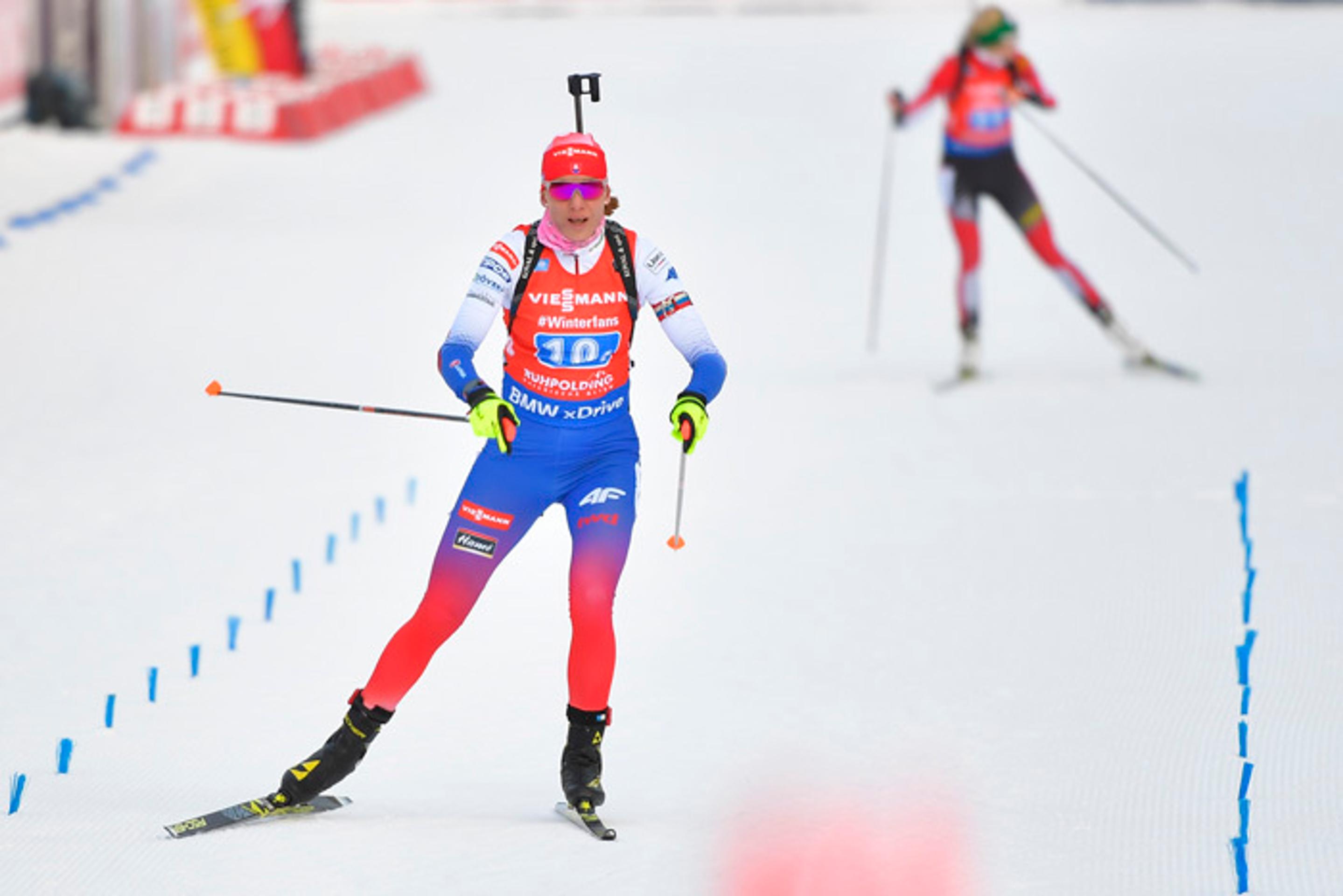 Biatlonistka Paulína Fialková v štafete v Ruhpoldingu.