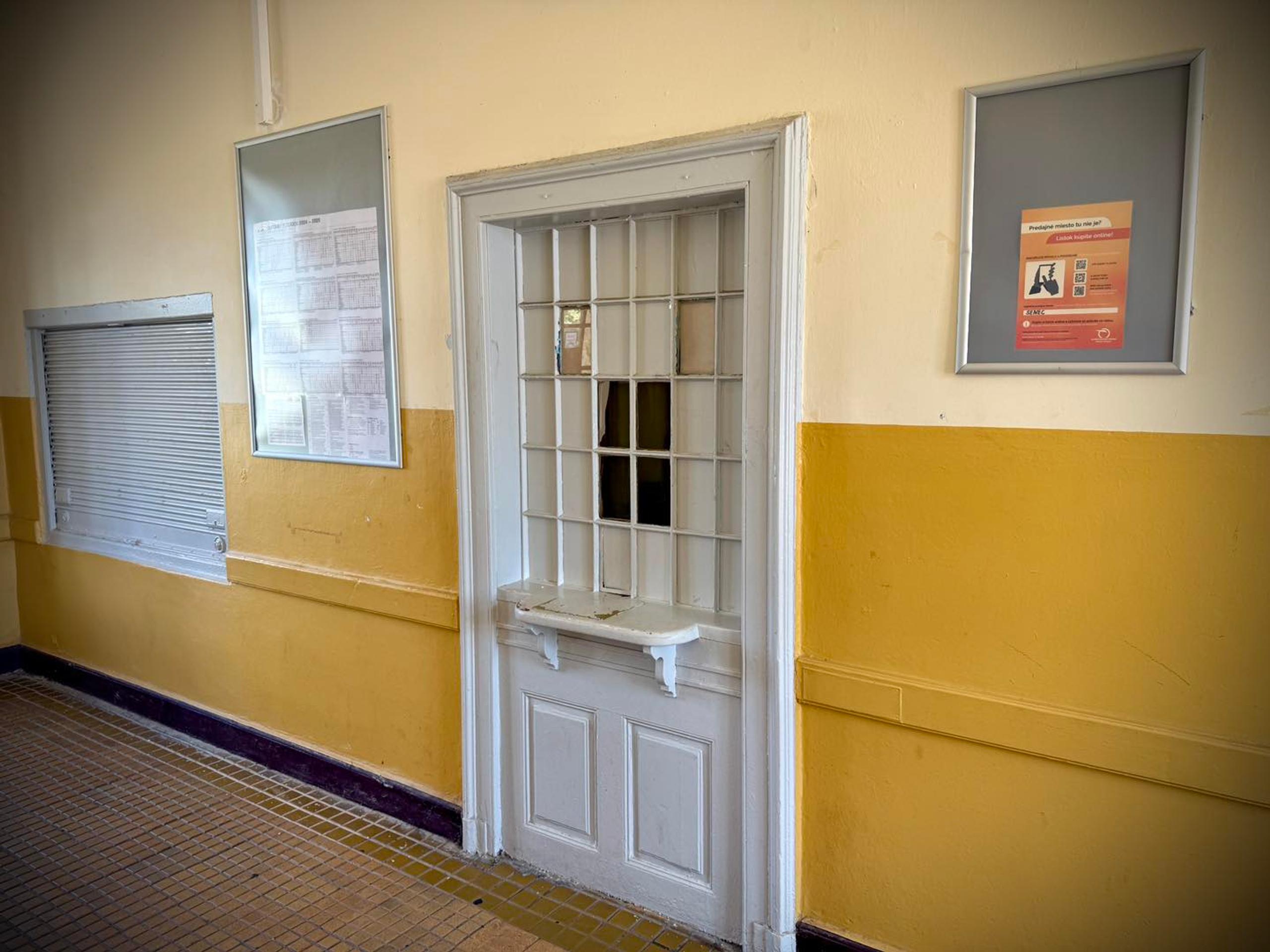 Železničná spoločnosť Slovensko od 1. augusta na viacerých staniciach zatvorila pokladne