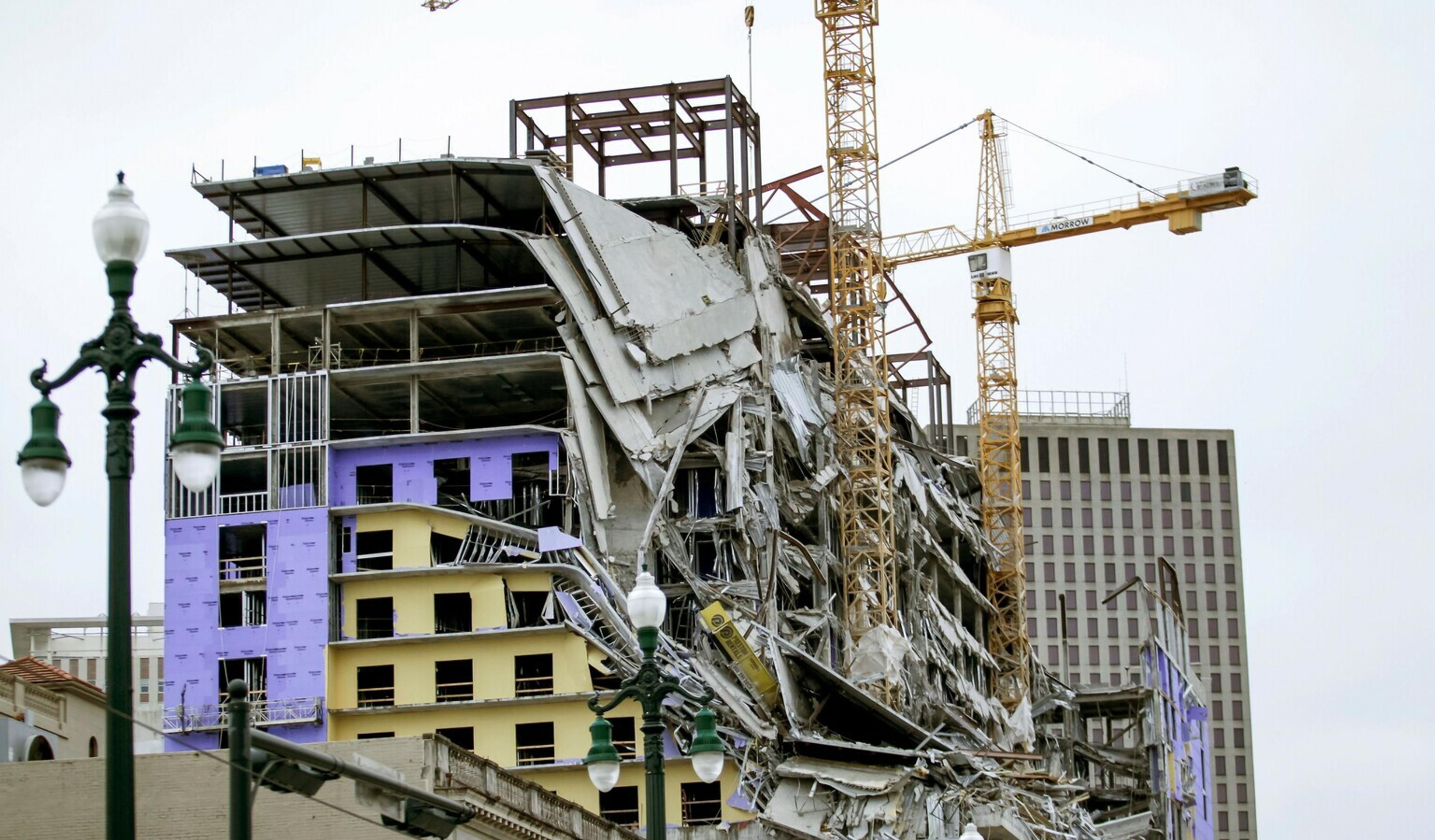 Liam Hemsworth a Maddison Brown