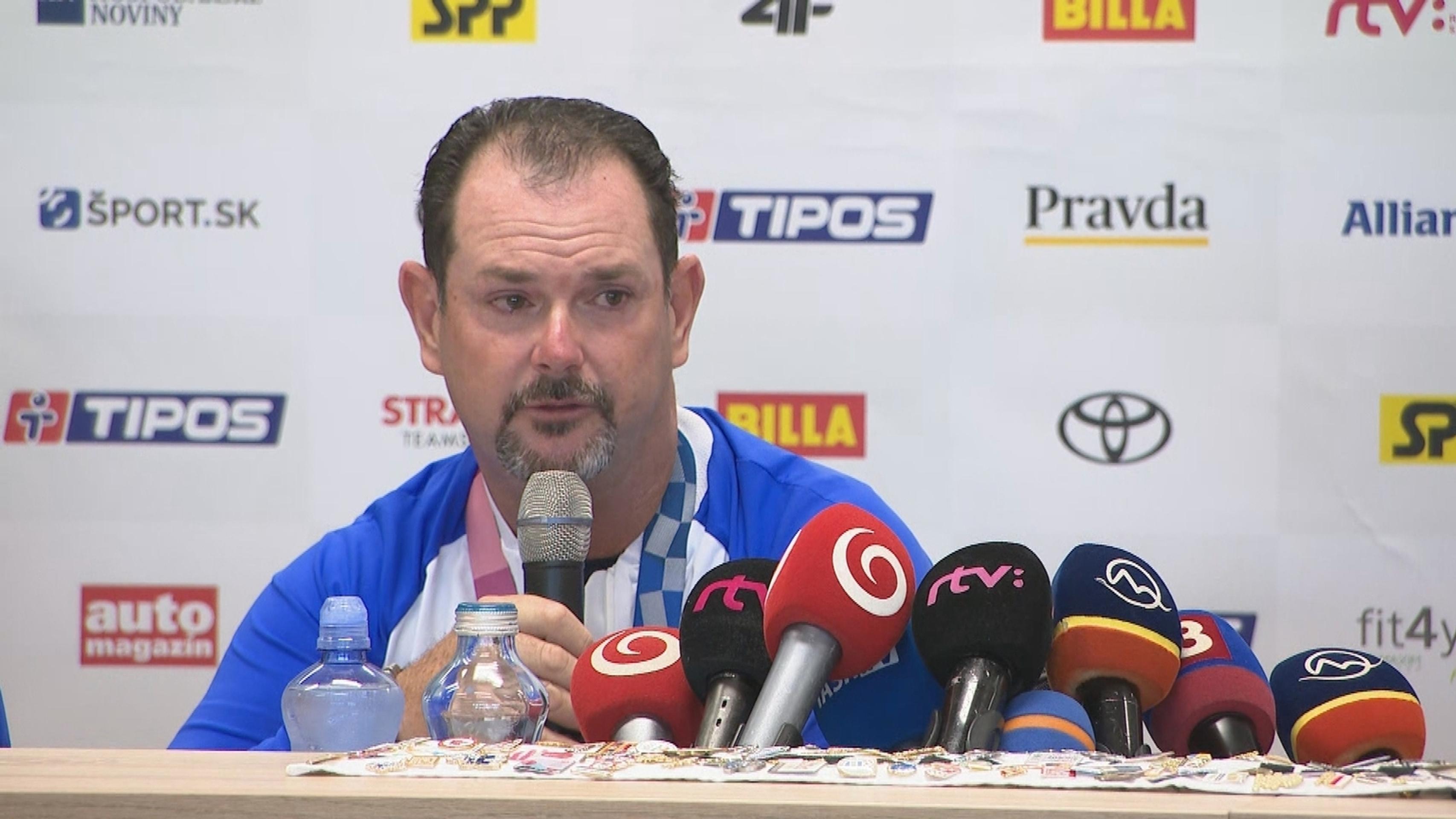 Rory Sabbatini na tlačovej besede po prílete z Tokia.