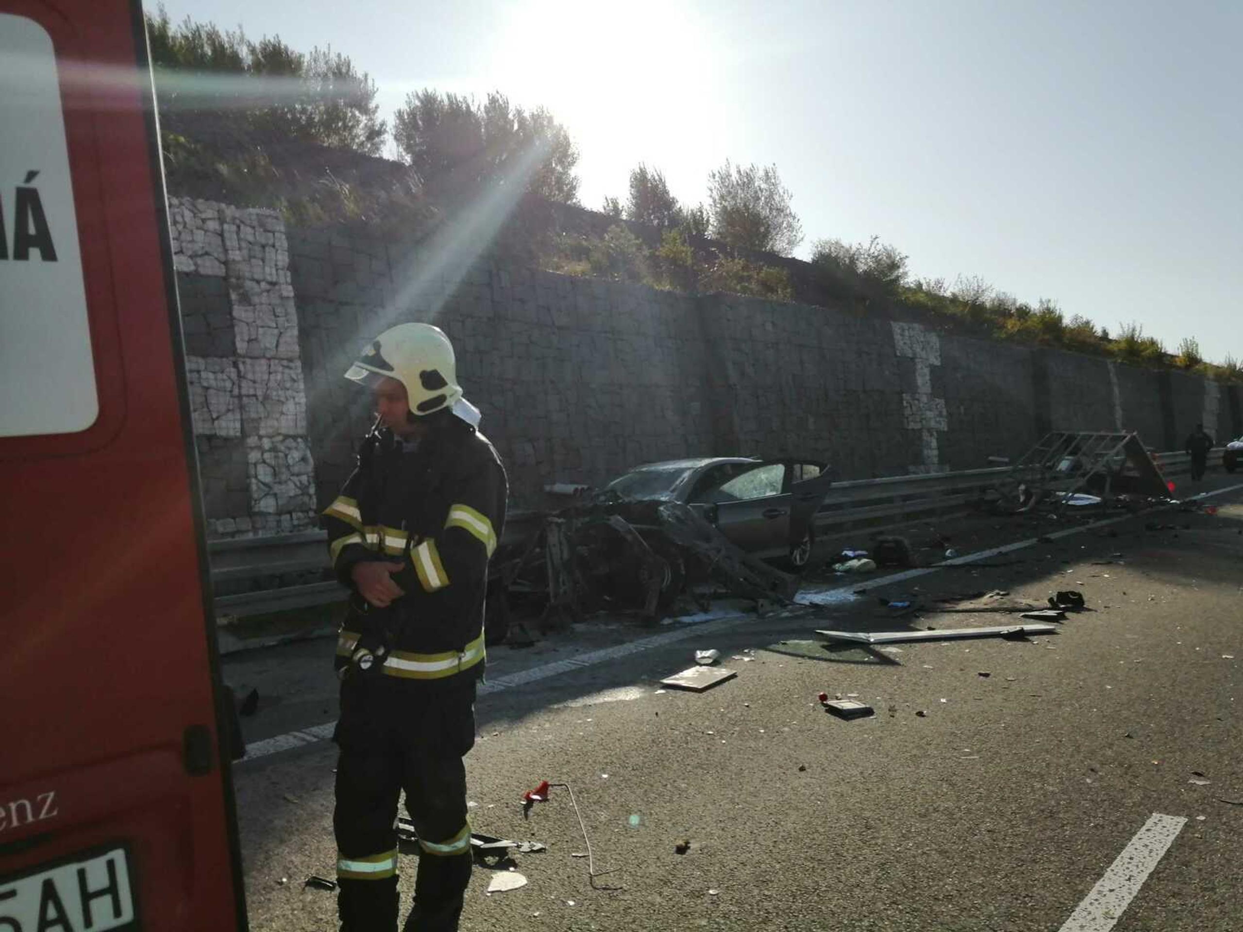 Auto Národnej diaľničnej spoločnosti.