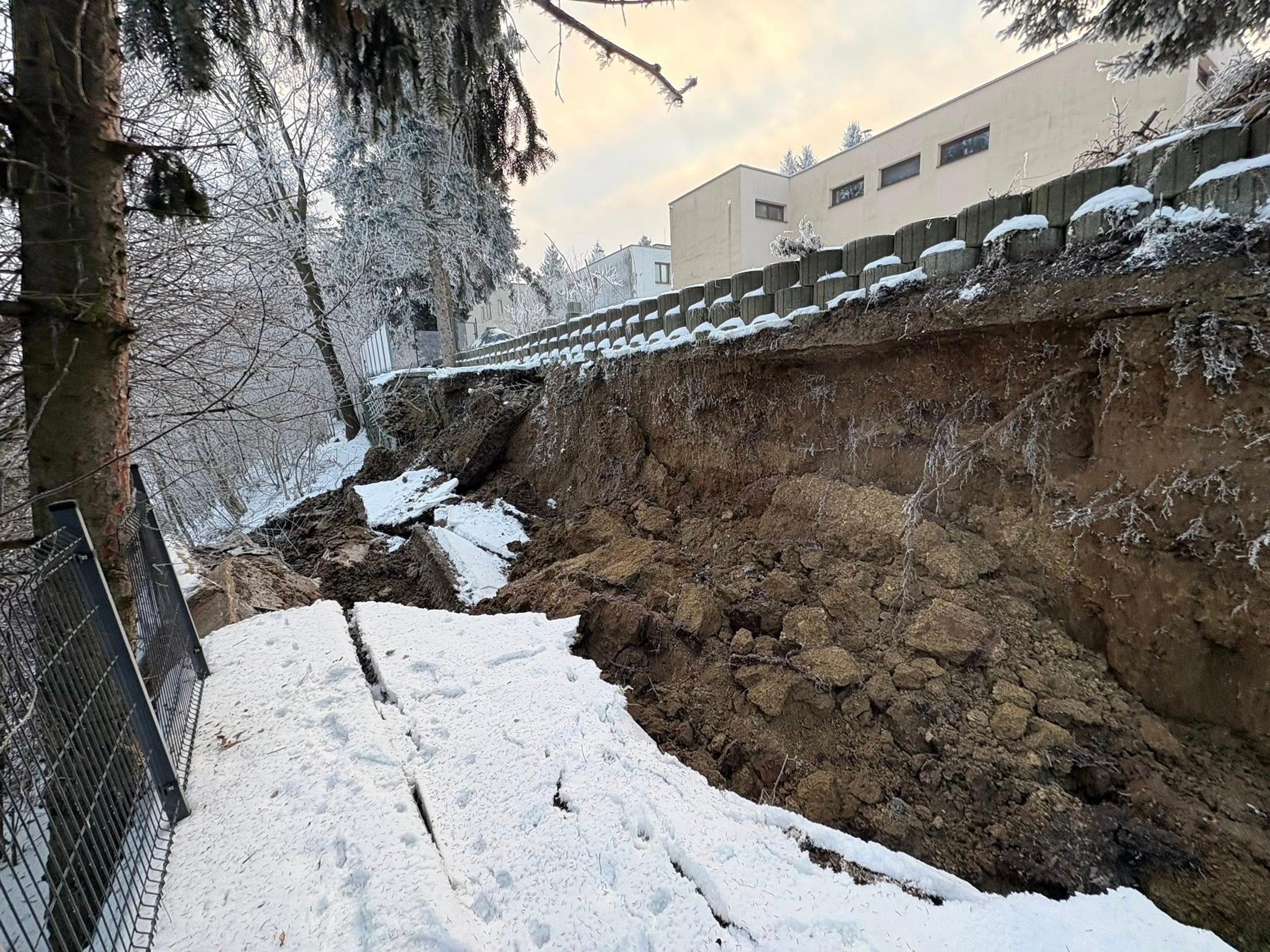 Zosuv svahu v Prešove.