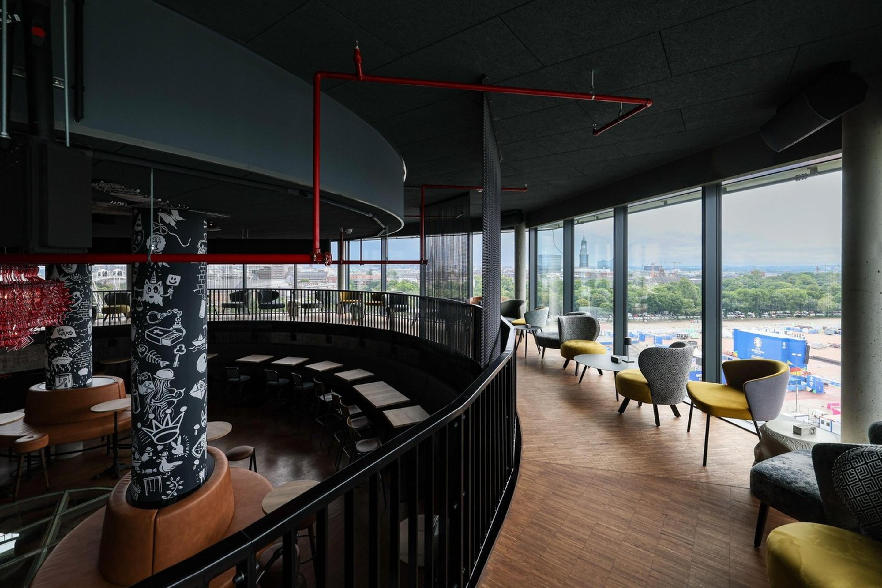 Bývalý nacistický bunker v Hamburgu premenili na rekreačný komplex.