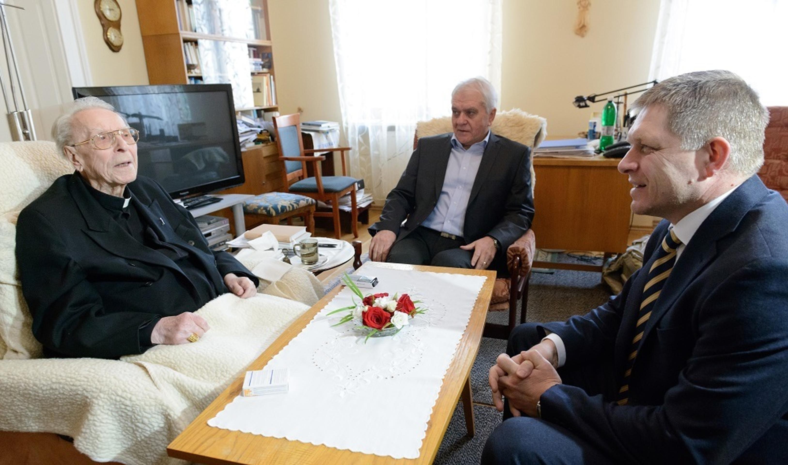 Ján Chryzostom Korec a Robert Fico.