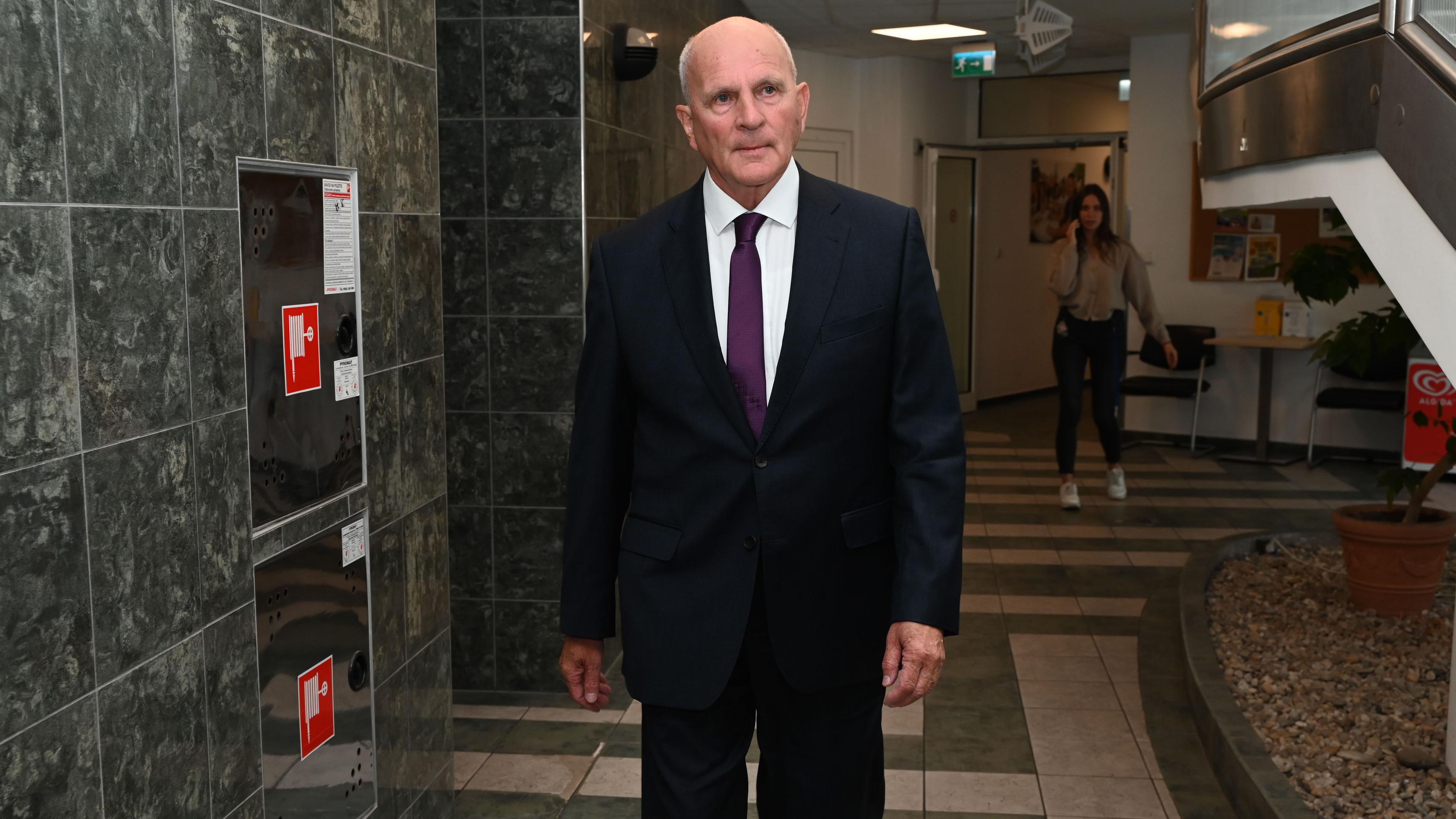 František Mikloško.