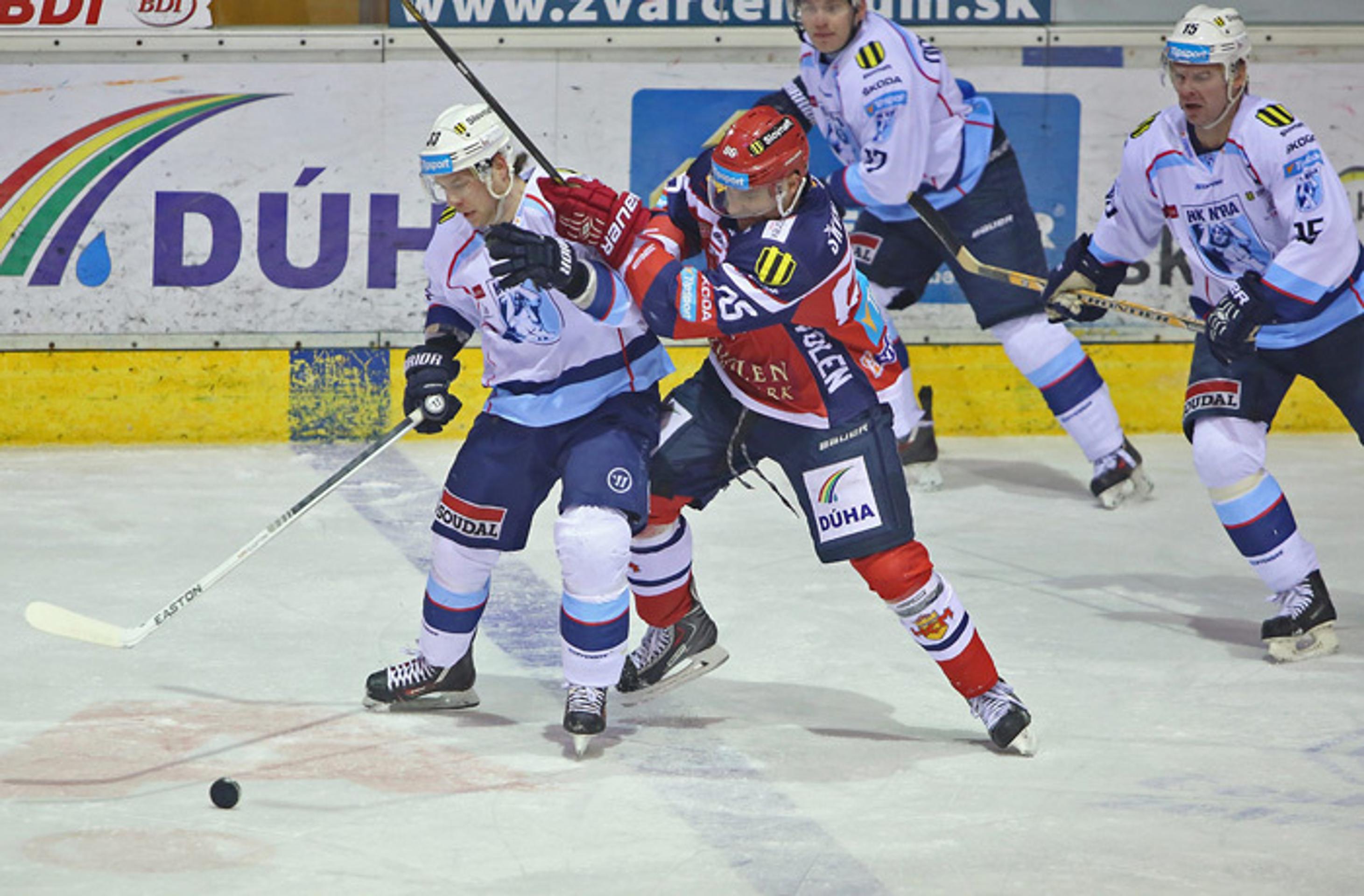 zľava Tibor Kutálek (Nitra), Tomáš Škvaridlo (Zvolen) a Peter Ordzovenský a Jozef Stümpel (Nitra).
