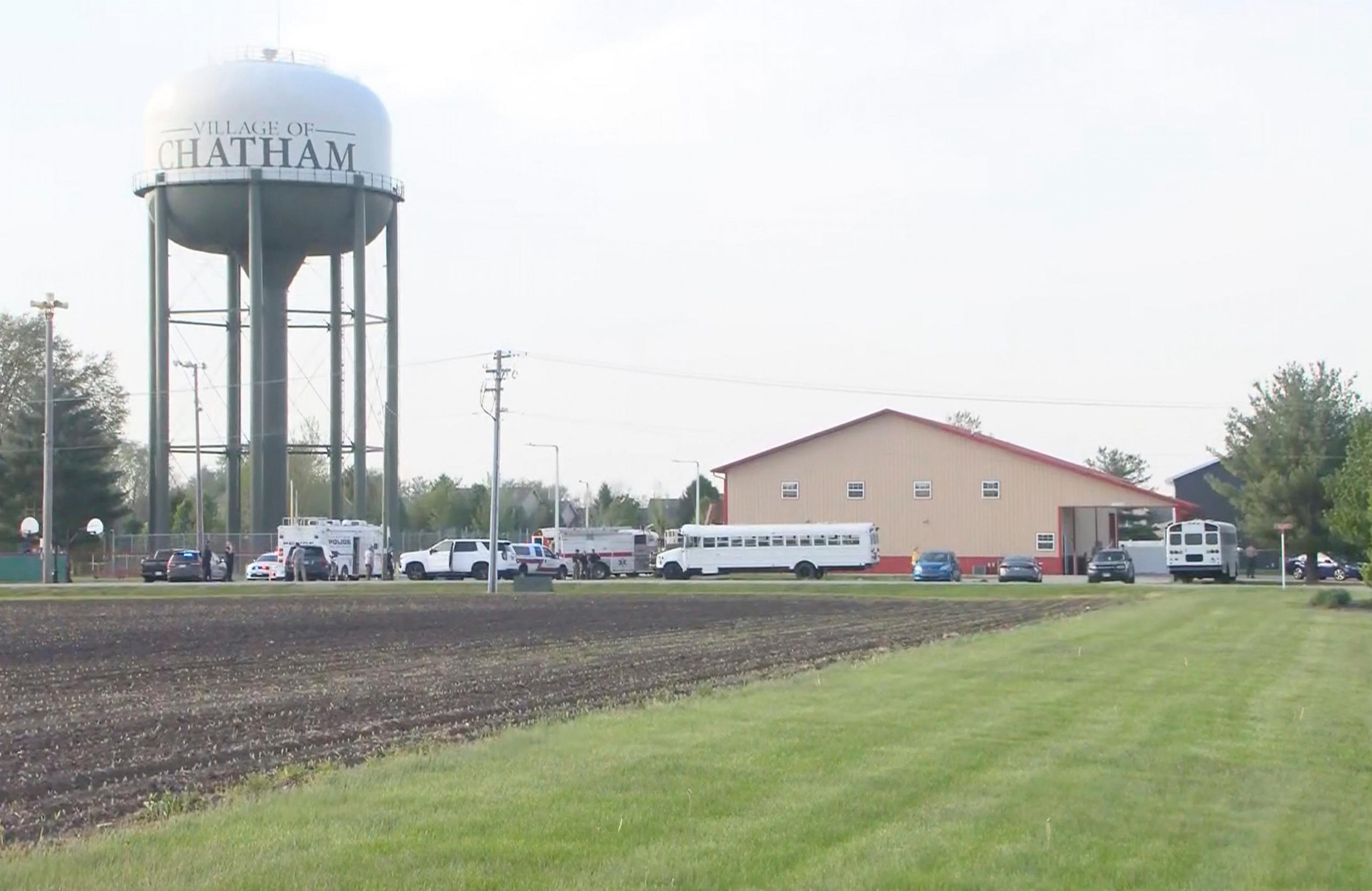 Budova školskej družiny v mestečku Chatham v americkom štáte Illinois, do ktorej vrazil vodič autom.