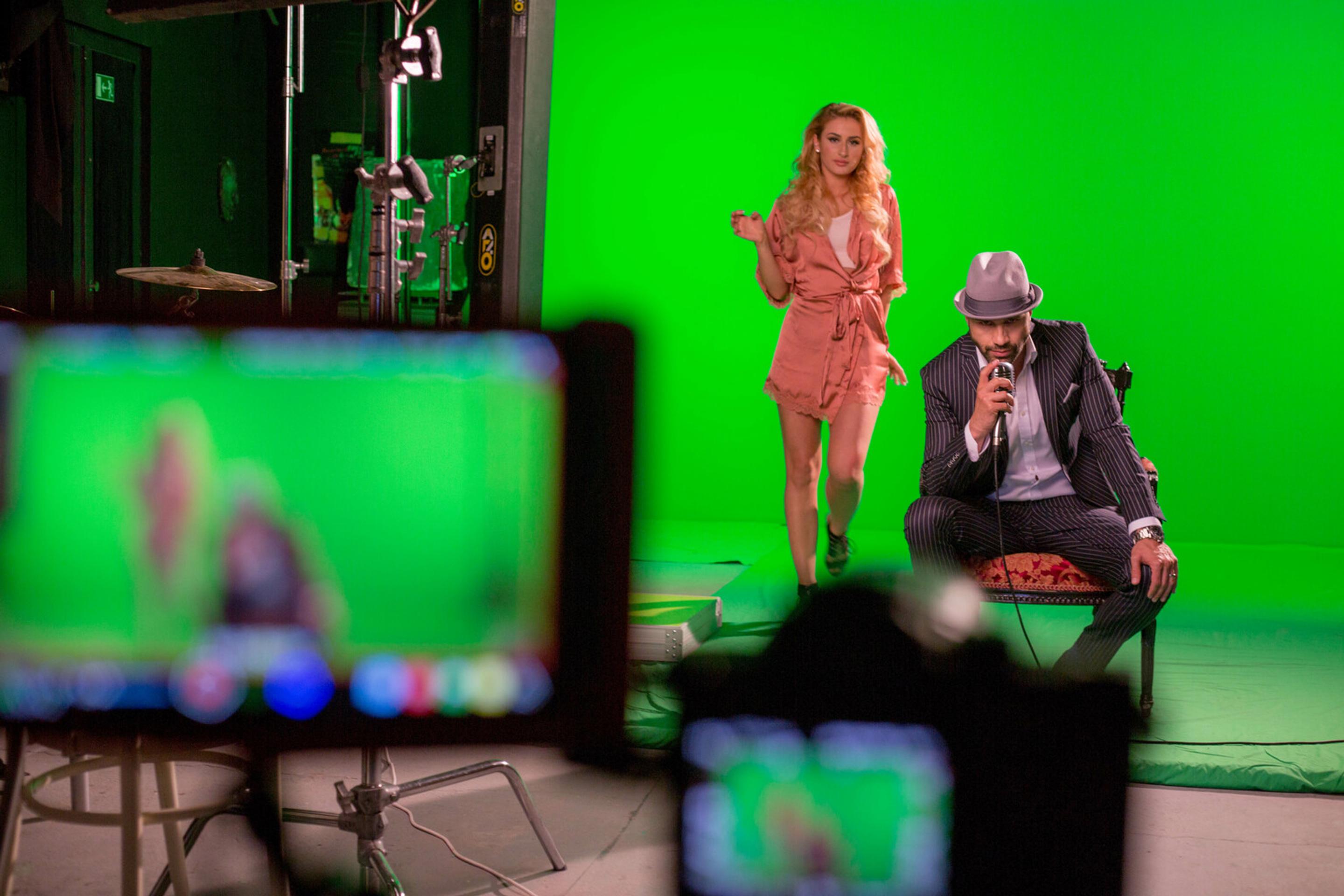 Robo Opatovský- V hlave ťa mám.