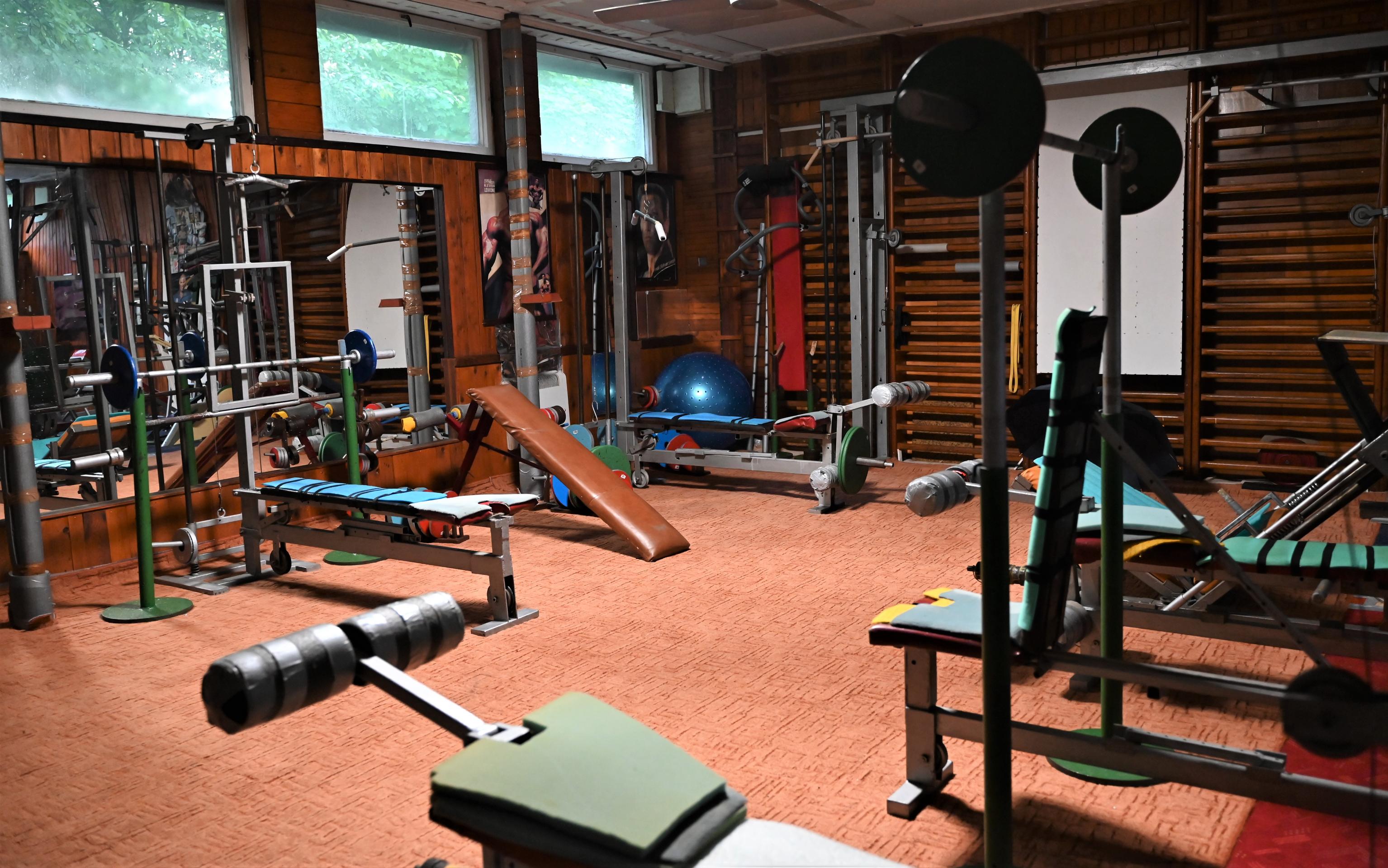 Priestory posilňovne v Rači.