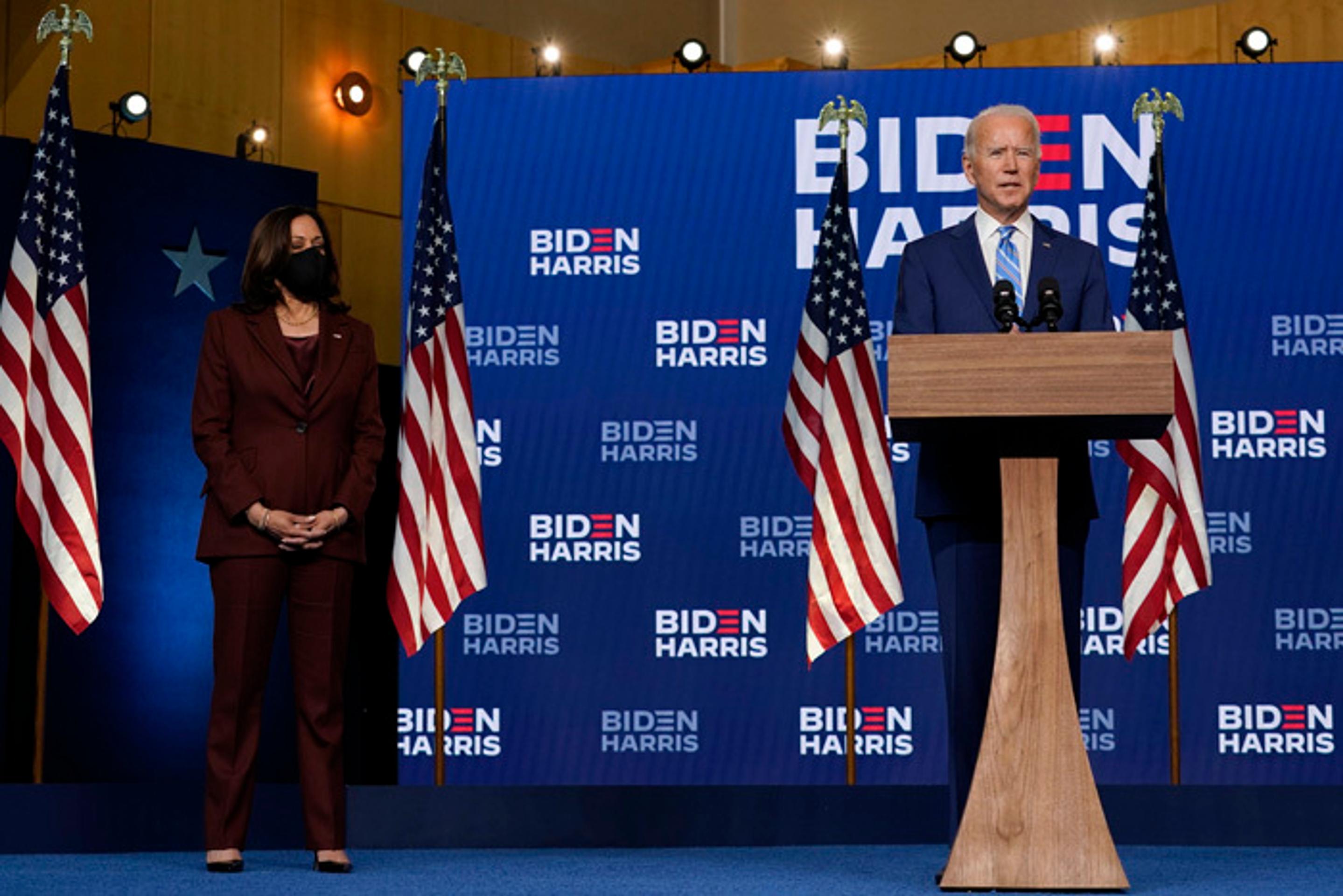 Razia NAKA v Janíkovciach pri Nitre.