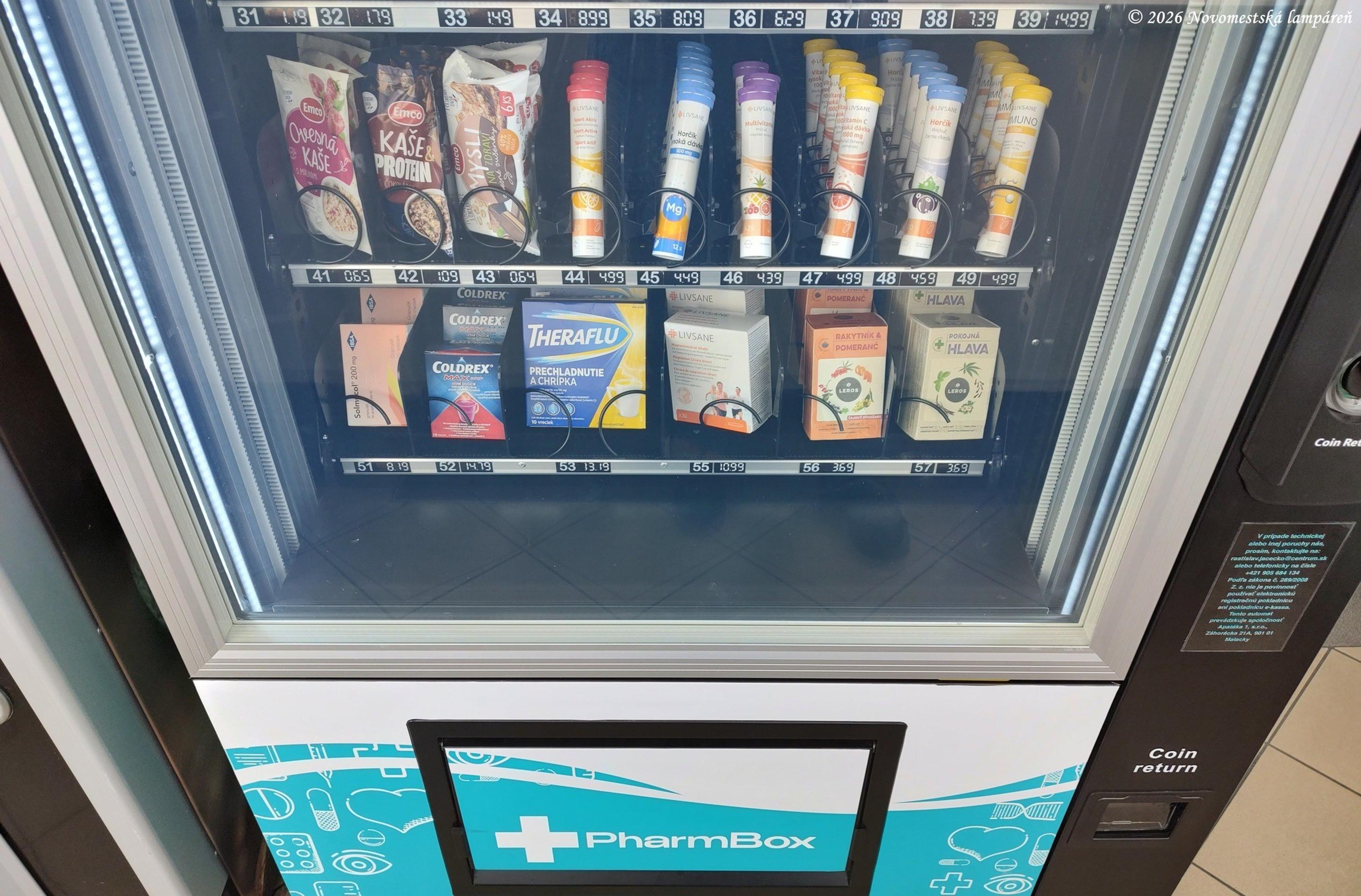 V Novom Meste nad Váhom pribudol automat na lieky.