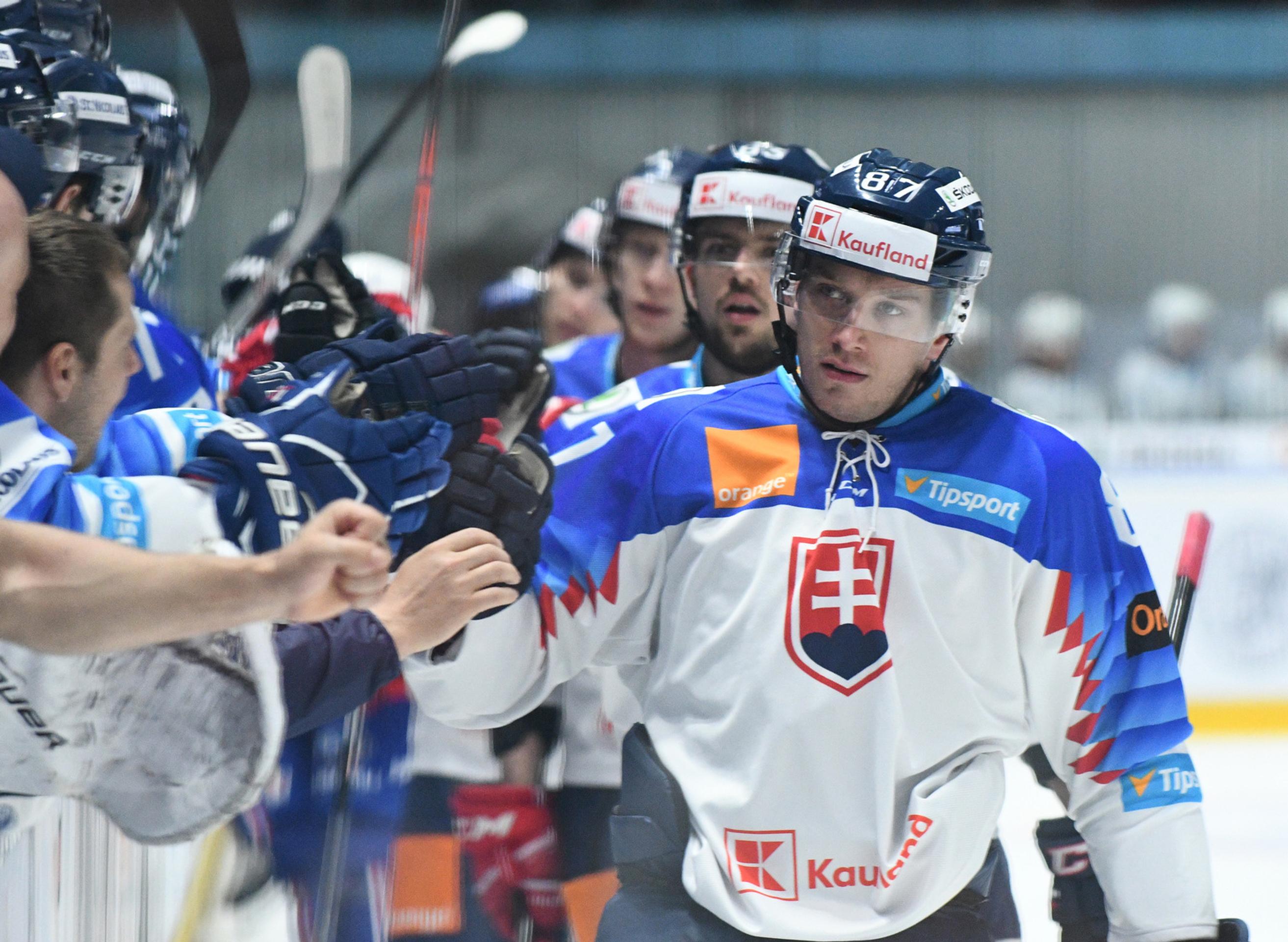 Marcel Haščák sa teší zo svojho gólu v príprave pred MS 2018 proti Francúzsku.