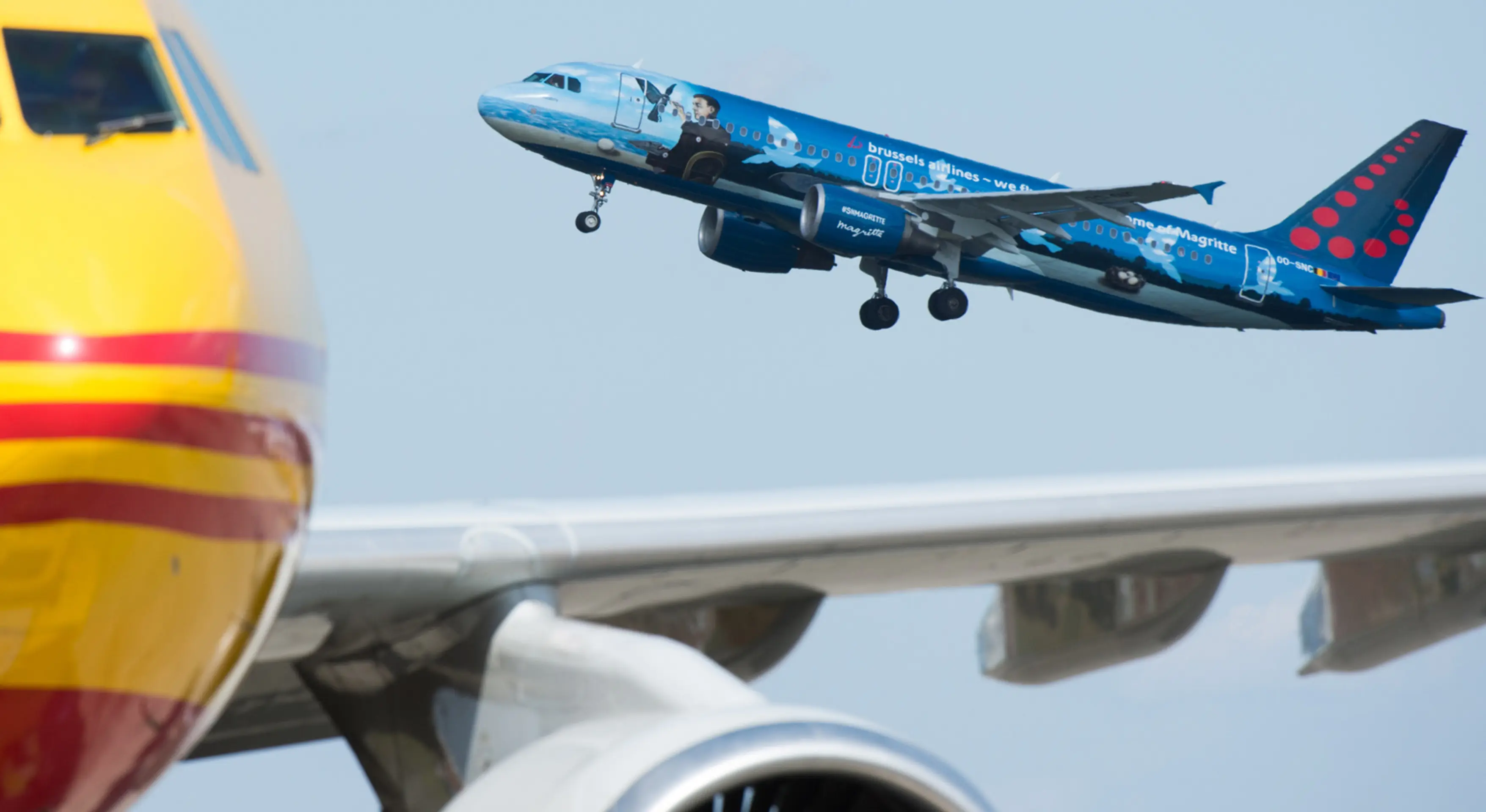 Lietadlo leteckého dopravcu Brussels Airlines odlieta z bruselského letiska Zaventem 3. apríla 