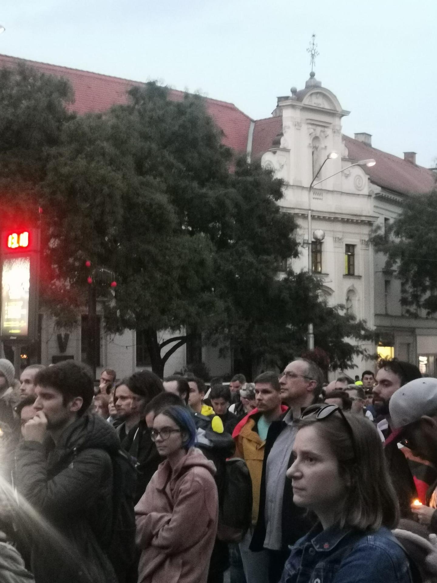 Na zhromaždení Za dúhové Slovensko si uctili pamiatku obetí streľby