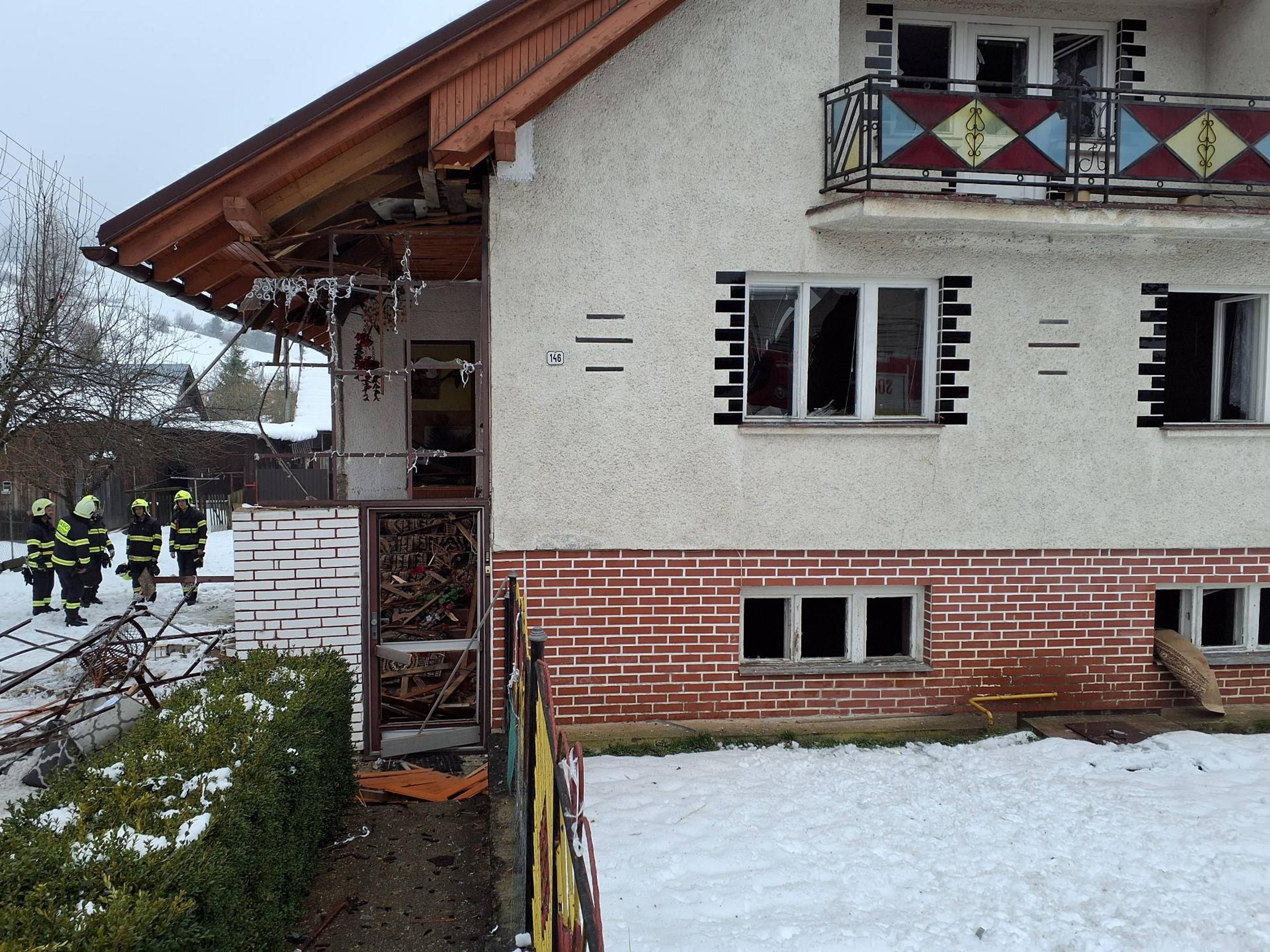 Výbuch v rodinnom dome.