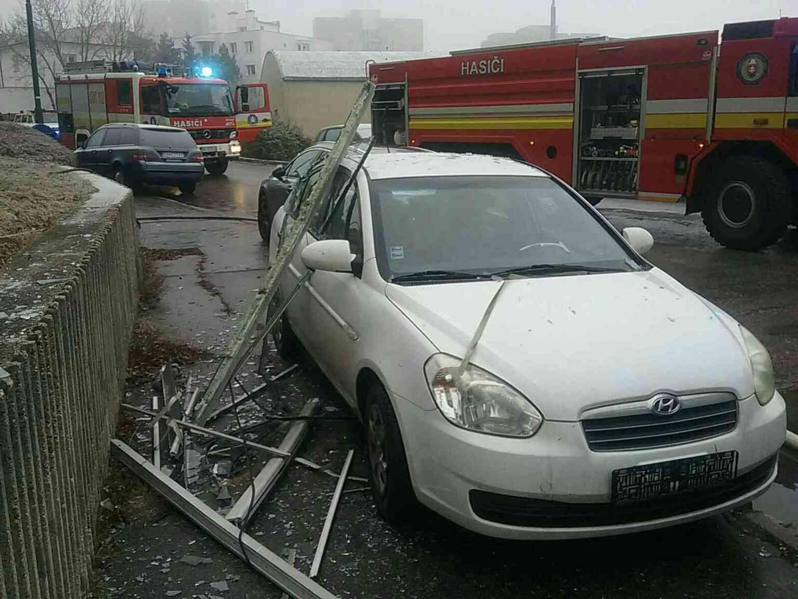 Požiar bytovky v Bratislave.