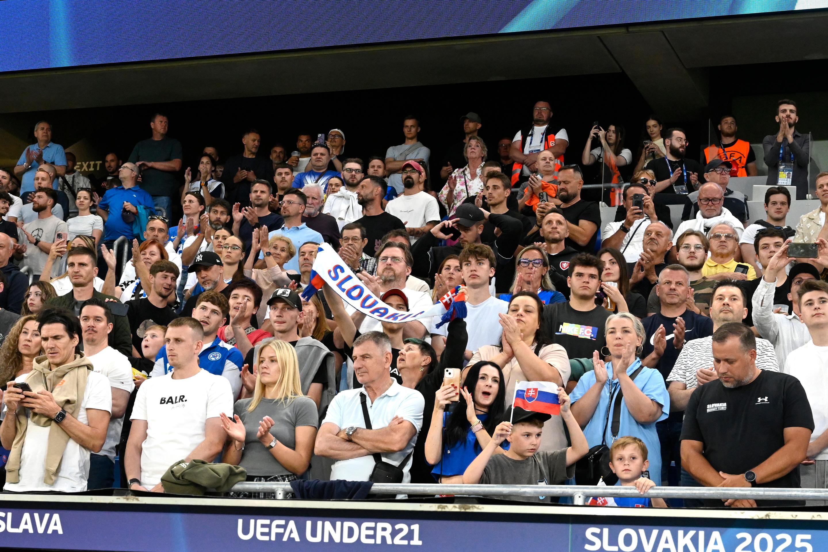 Na snímke slovenskí fanúšikovia.