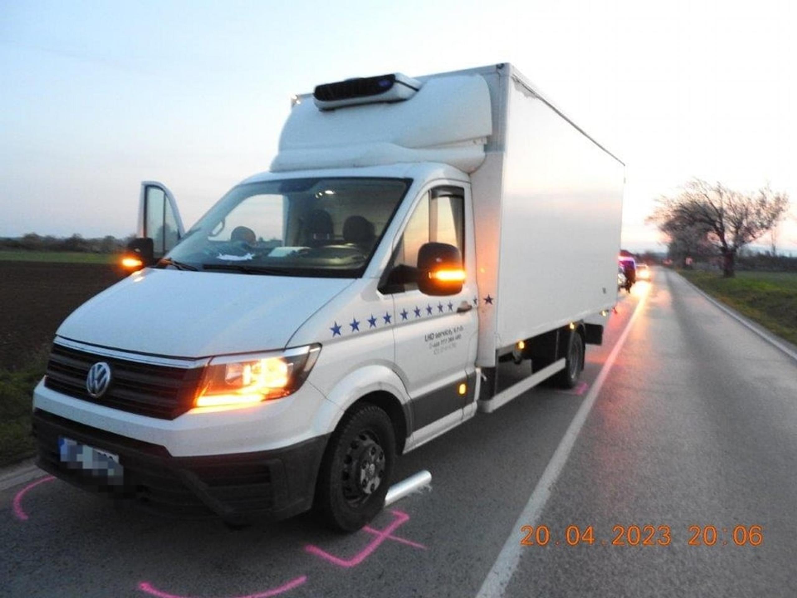 Nehoda pred obcou Ružindol.