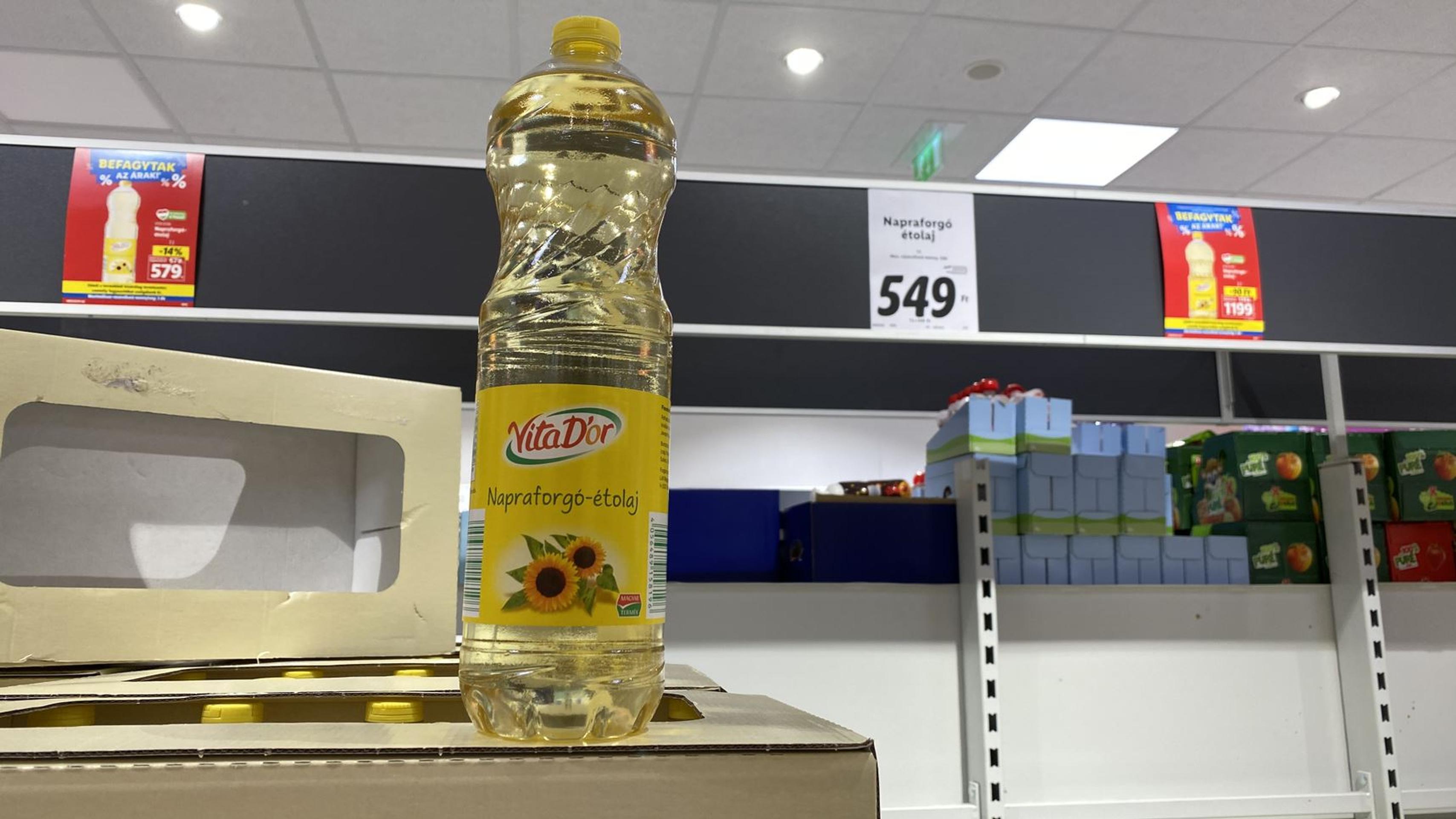 Cena za jeden liter oleja (cca 1,5 eura), obmedzenie na tri fľaše